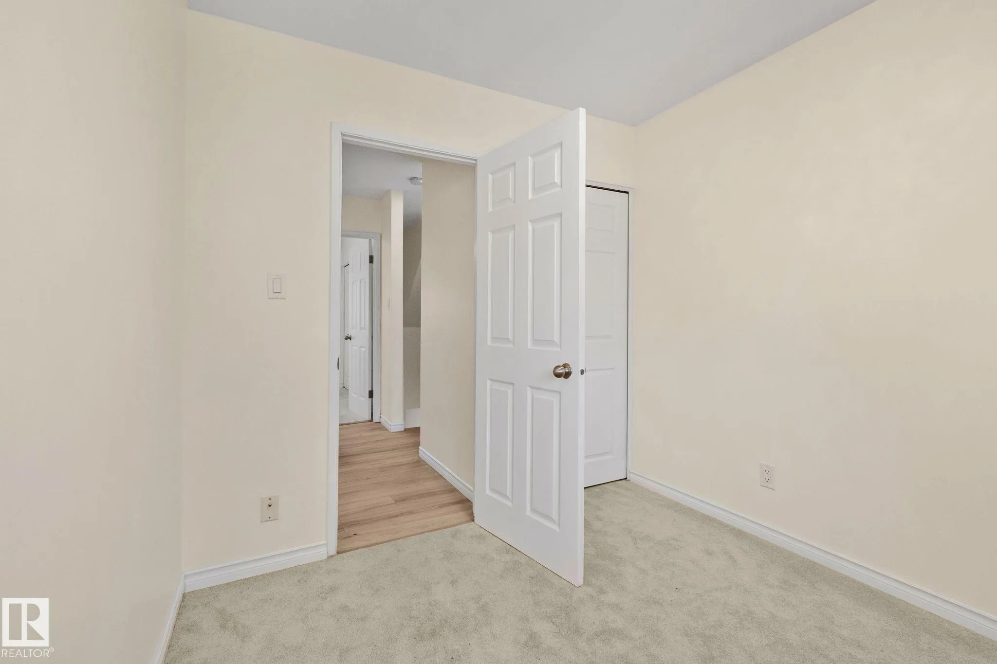 116 WOODSTOCK NW