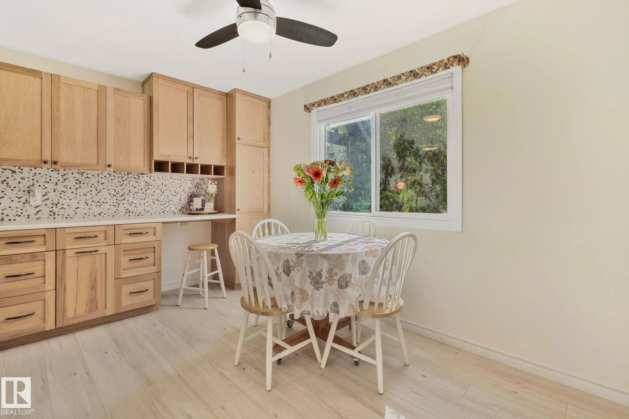 116 WOODSTOCK NW