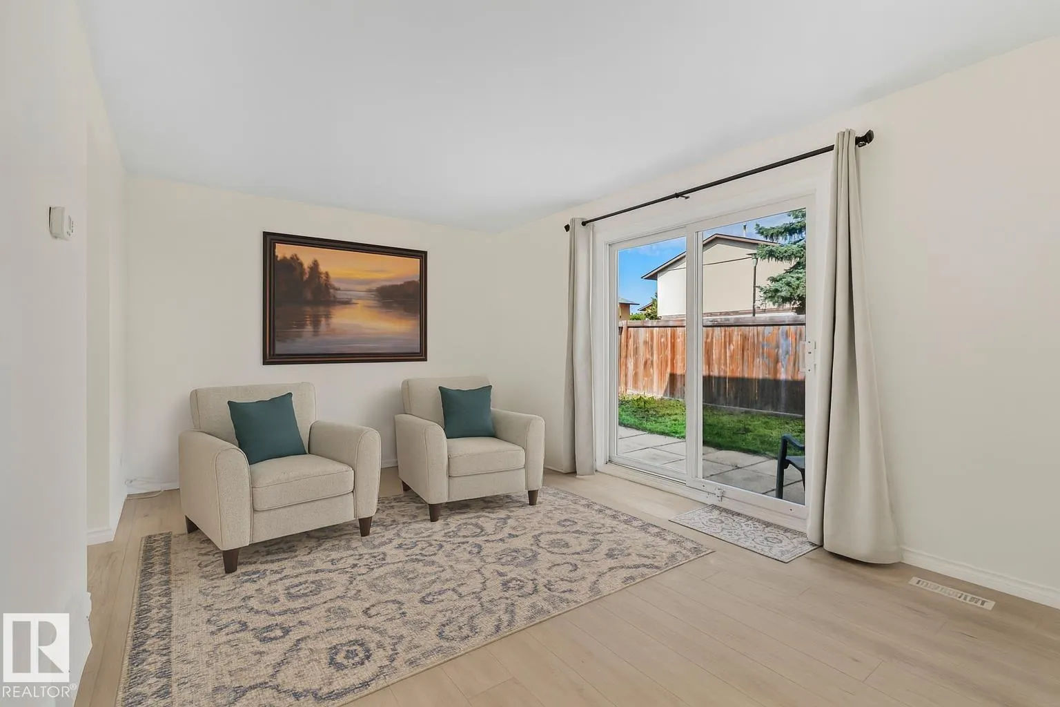 116 WOODSTOCK NW
