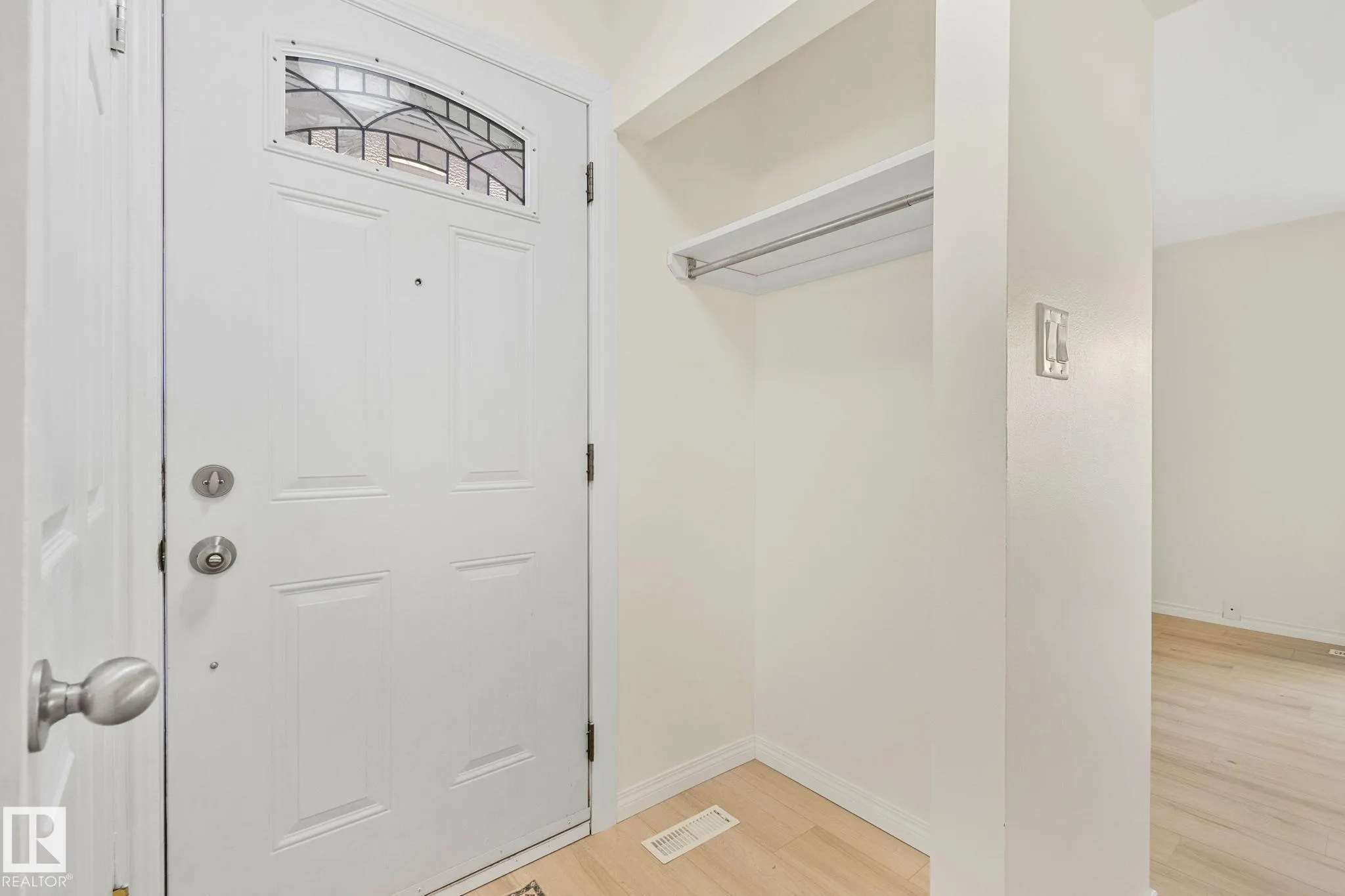 116 WOODSTOCK NW