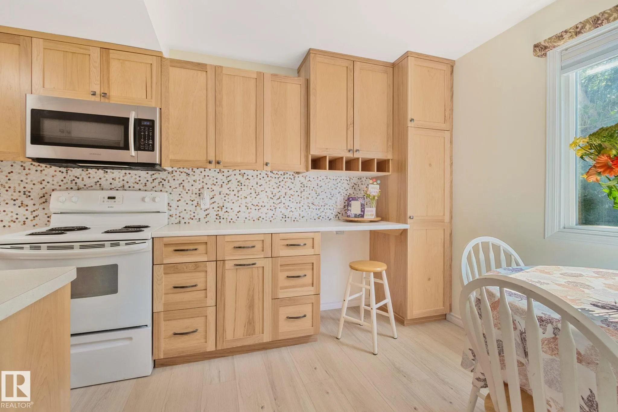 116 WOODSTOCK NW