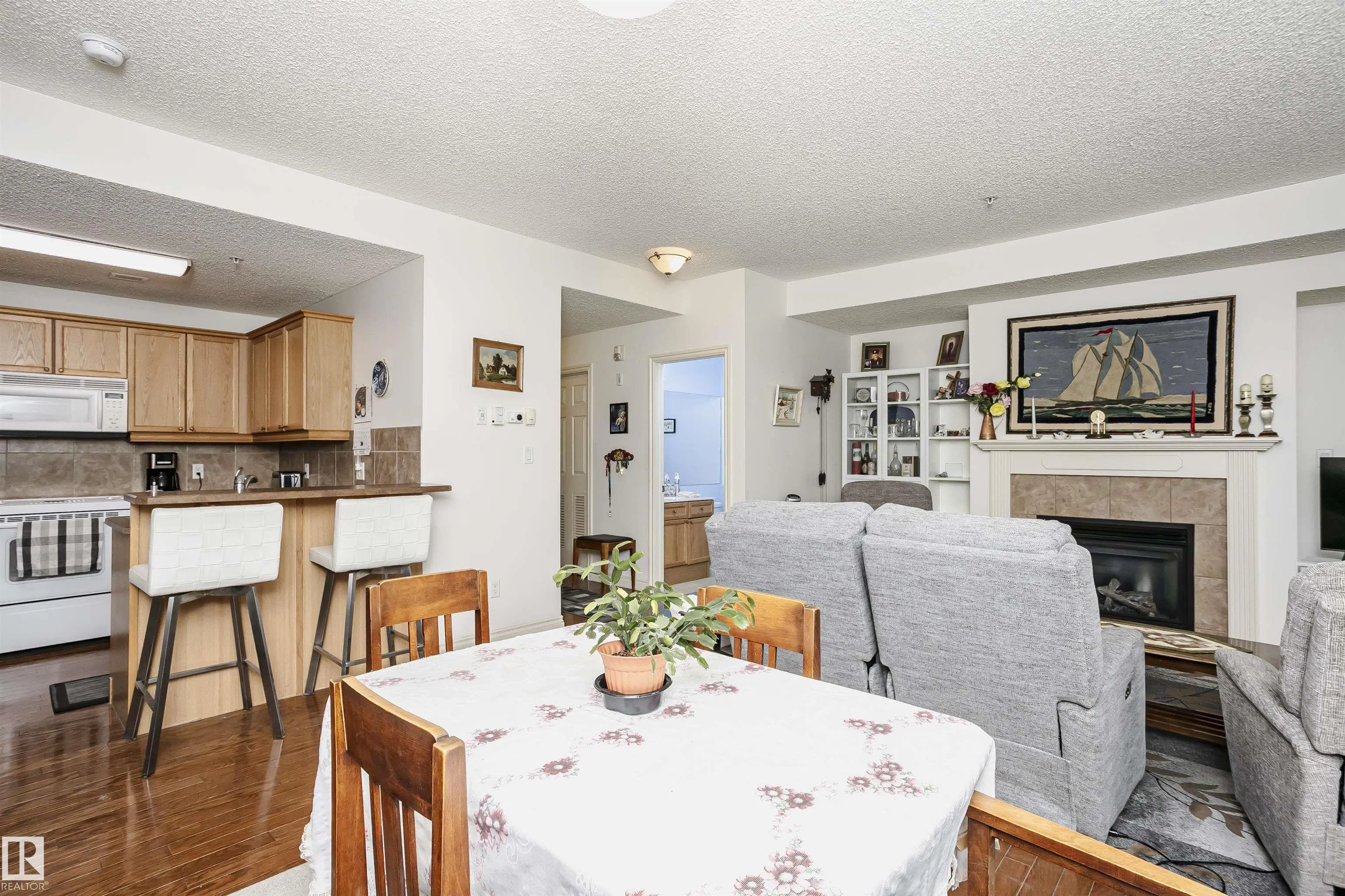 260 STURGEON Road