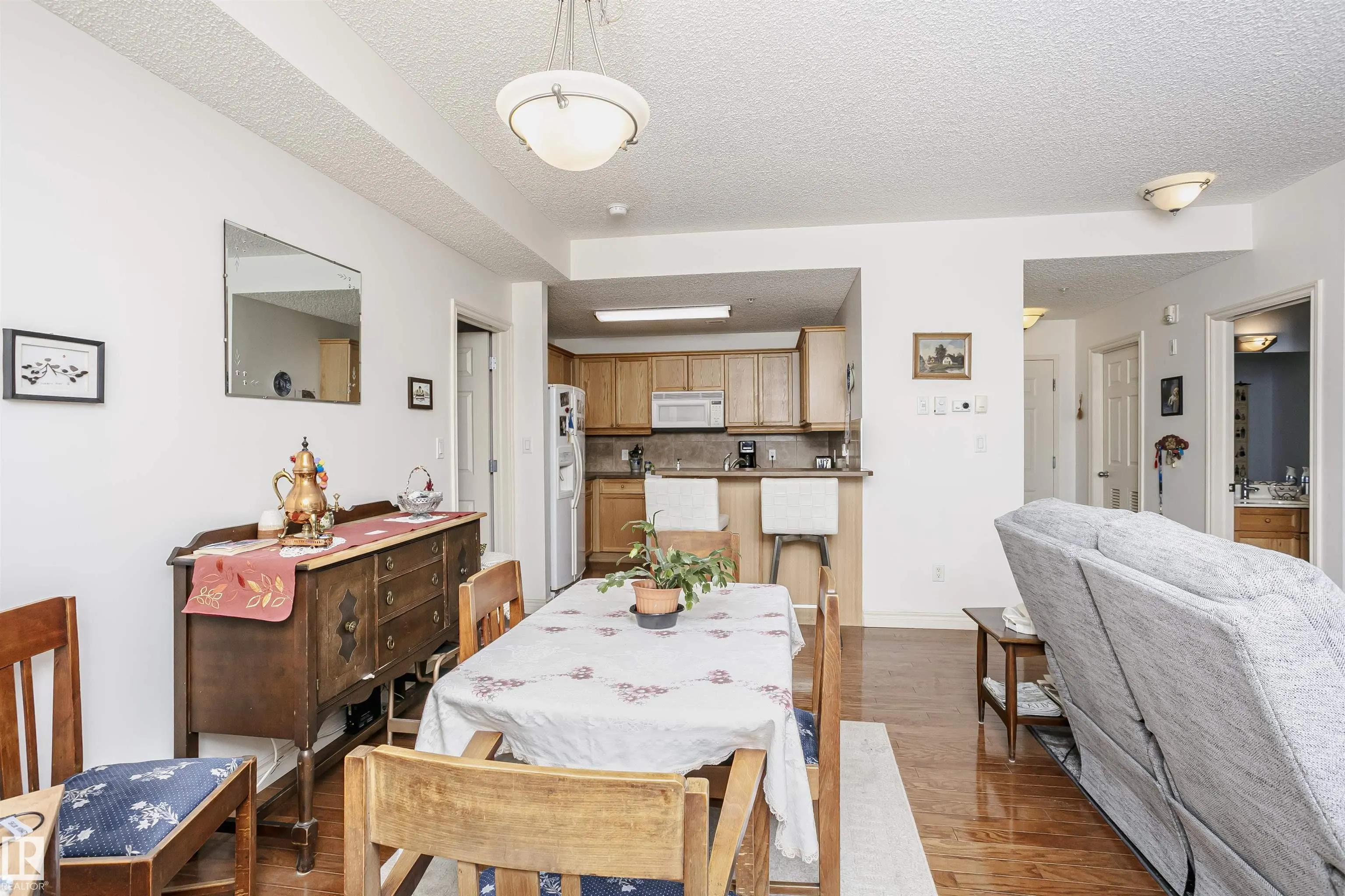 260 STURGEON Road