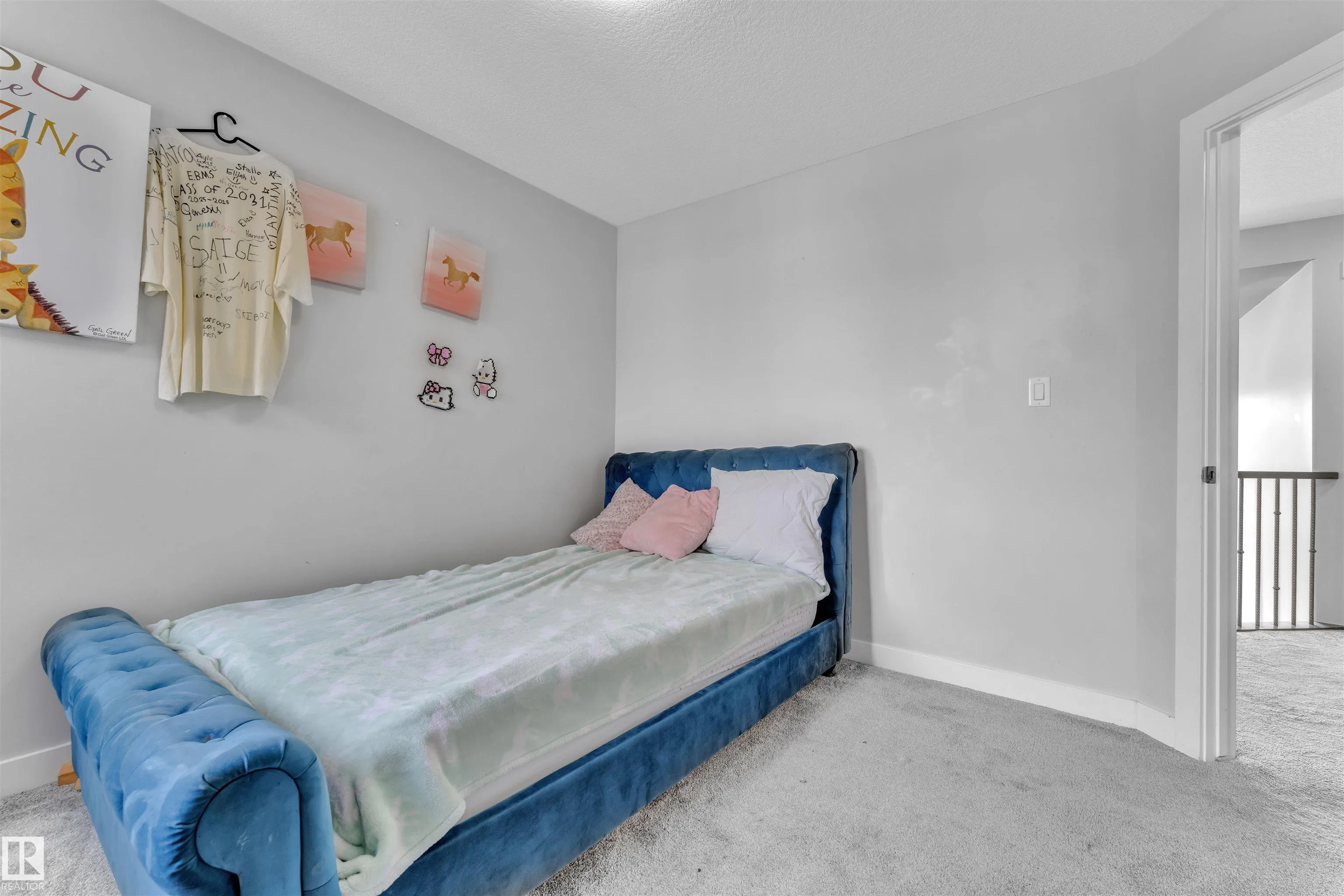 3607 46 Avenue