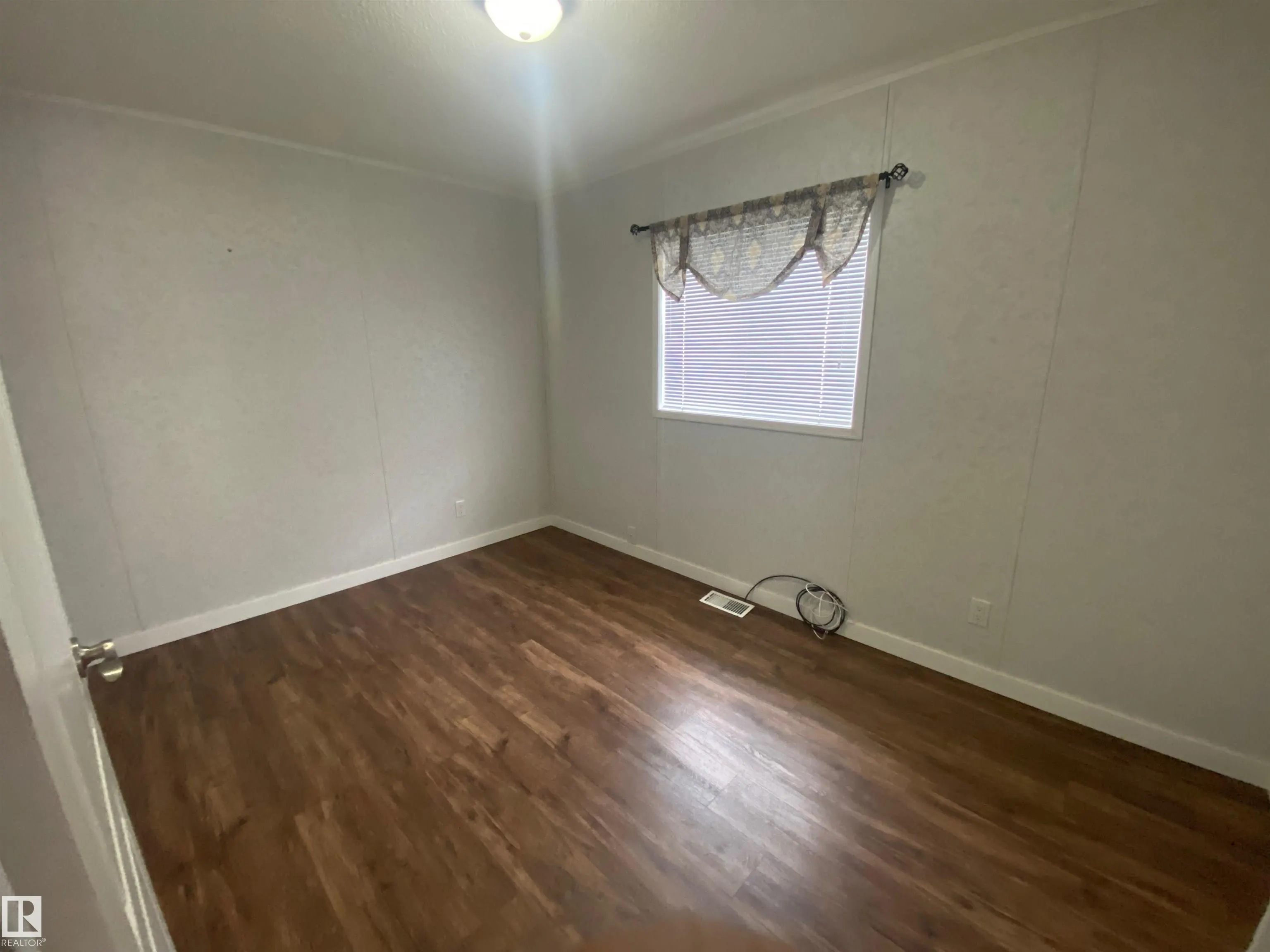 50 GRAYWOOD Cove