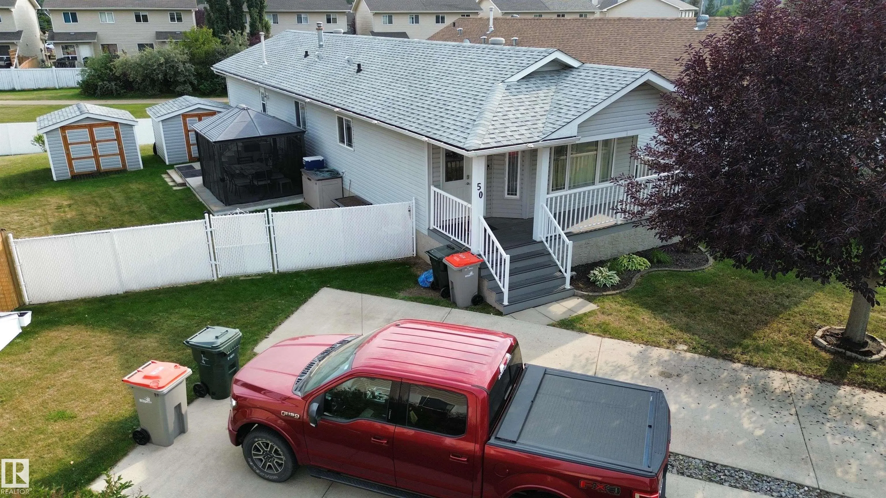 50 GRAYWOOD Cove