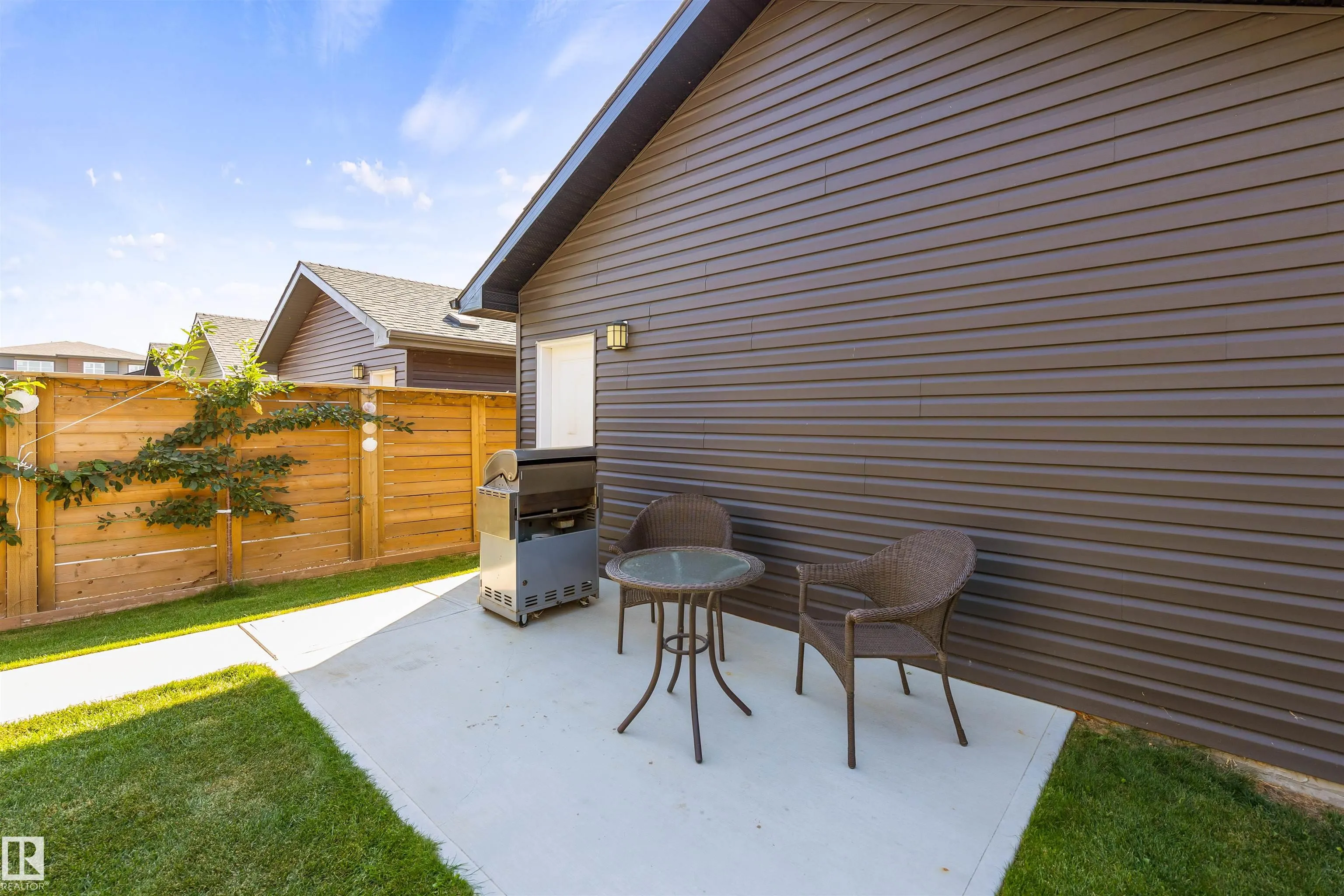 58 REDSPUR Drive