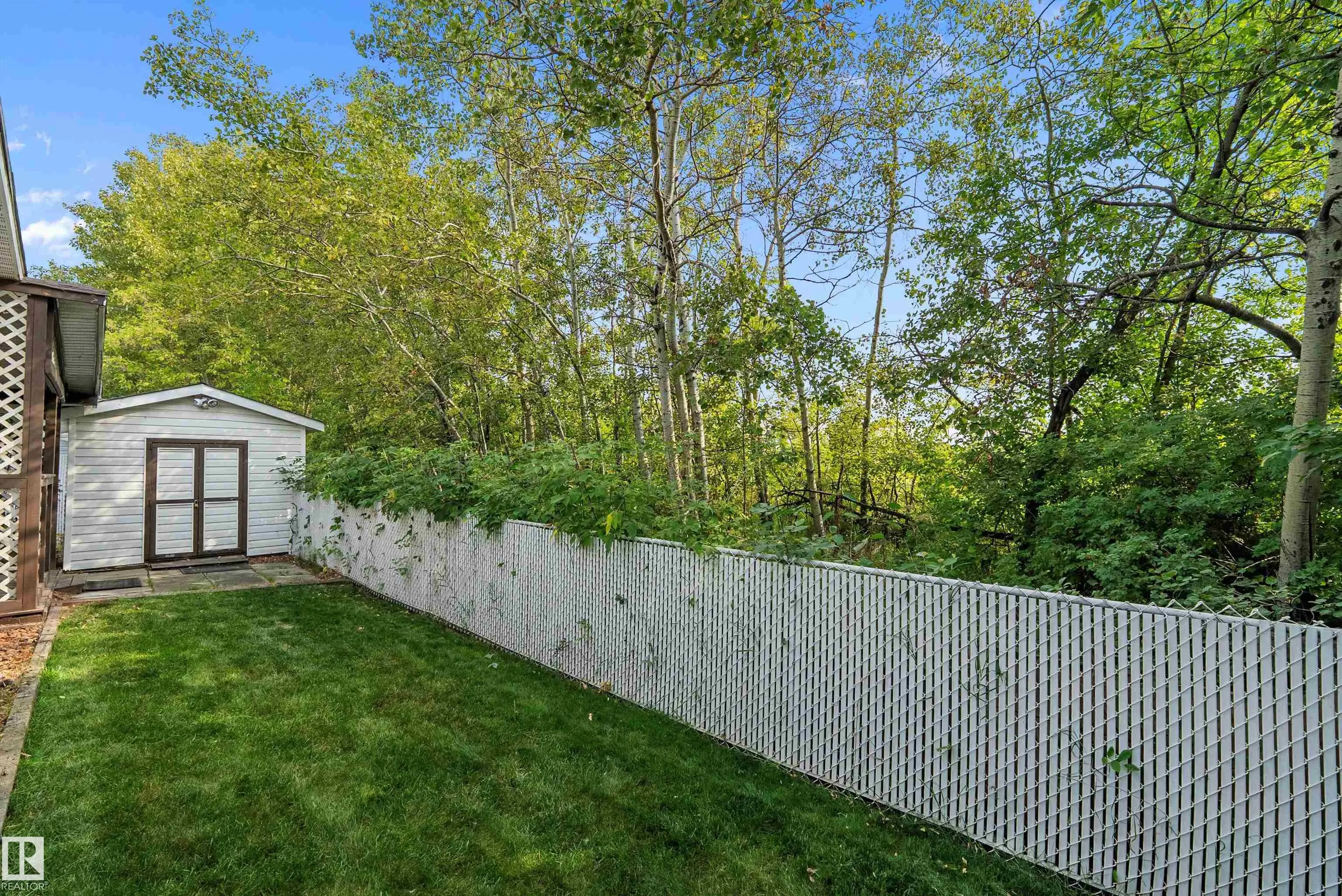 95 Ridgeway Drive