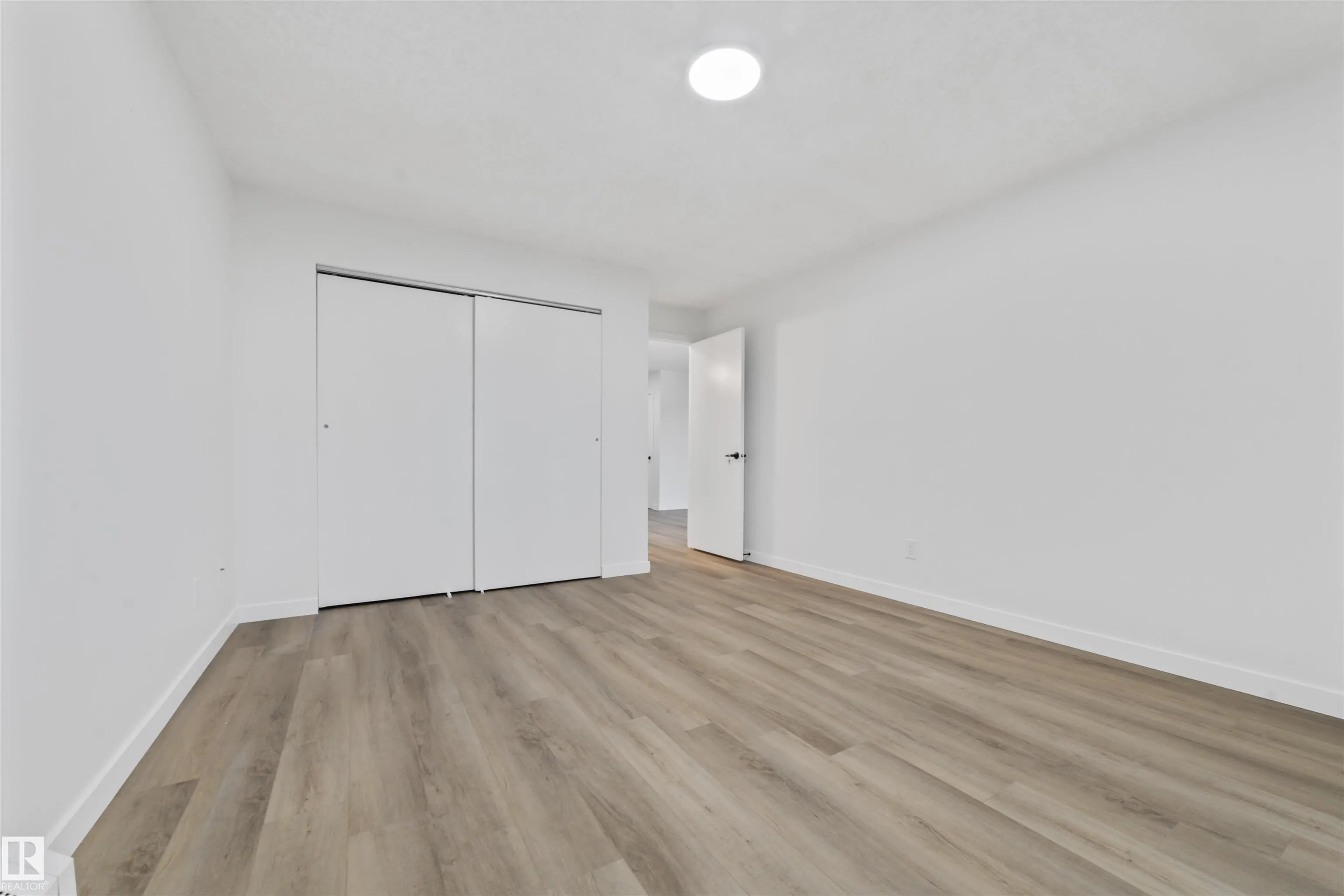 #334 2520 50 ST