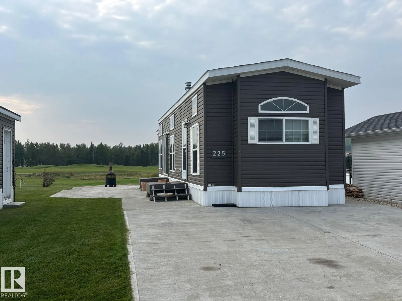 225 53126 Range Road 70