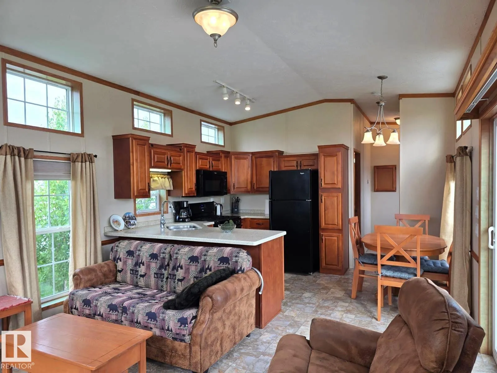 225 53126 Range Road 70