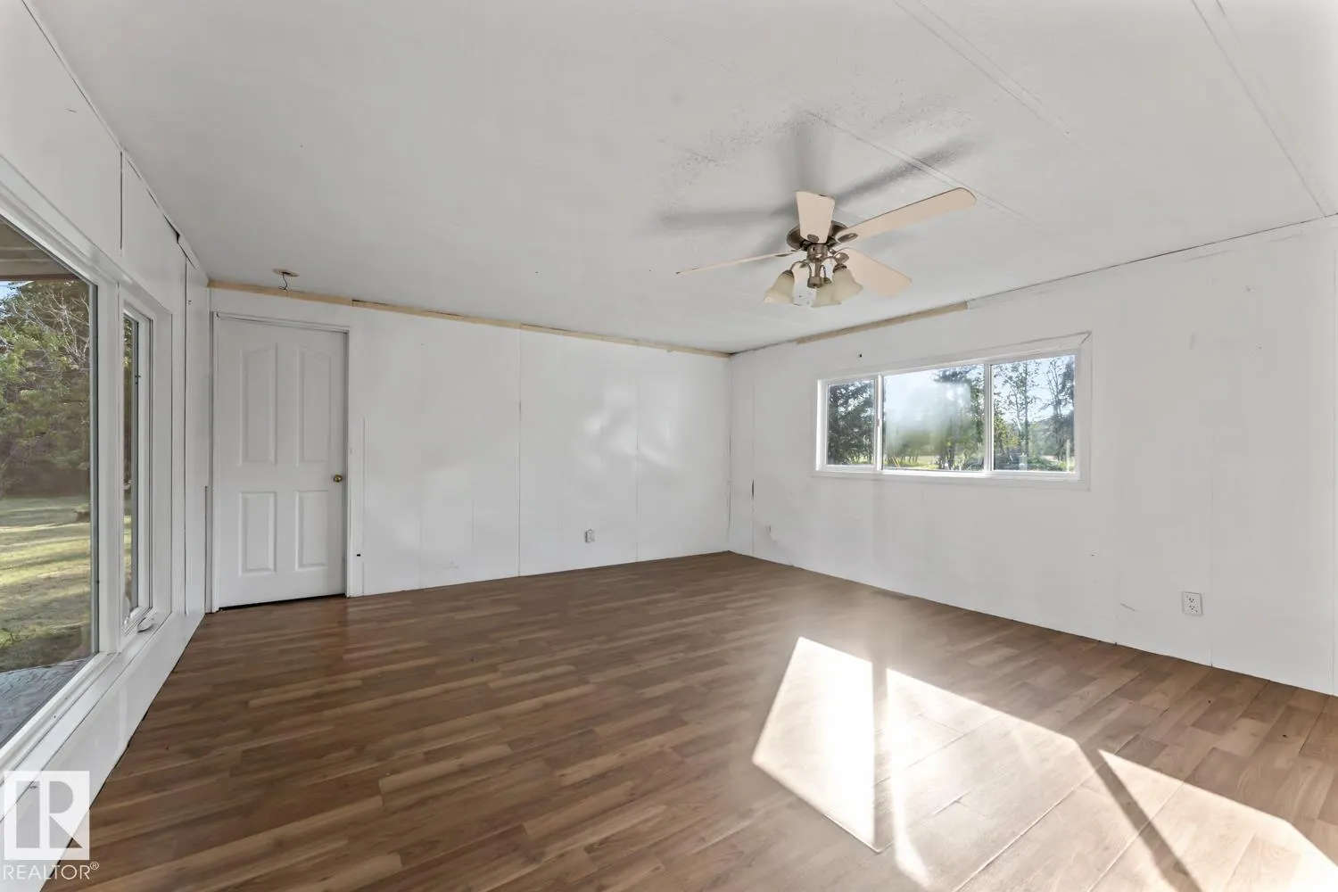 11411 HGHWAY 28