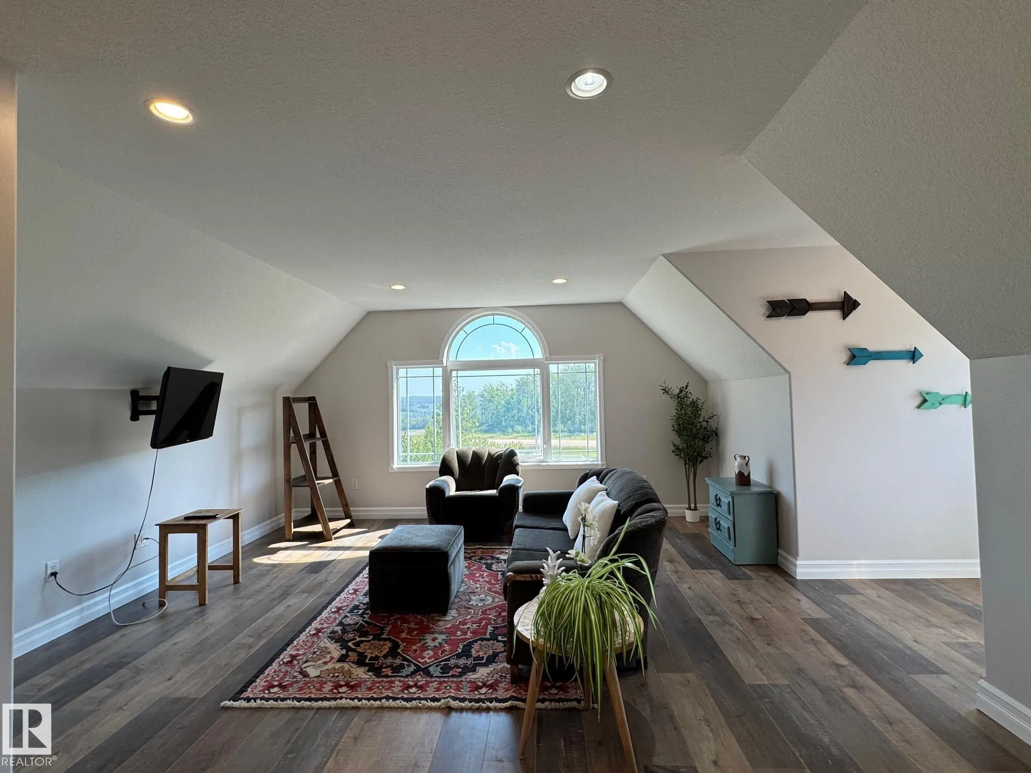 100 Aspen Drive