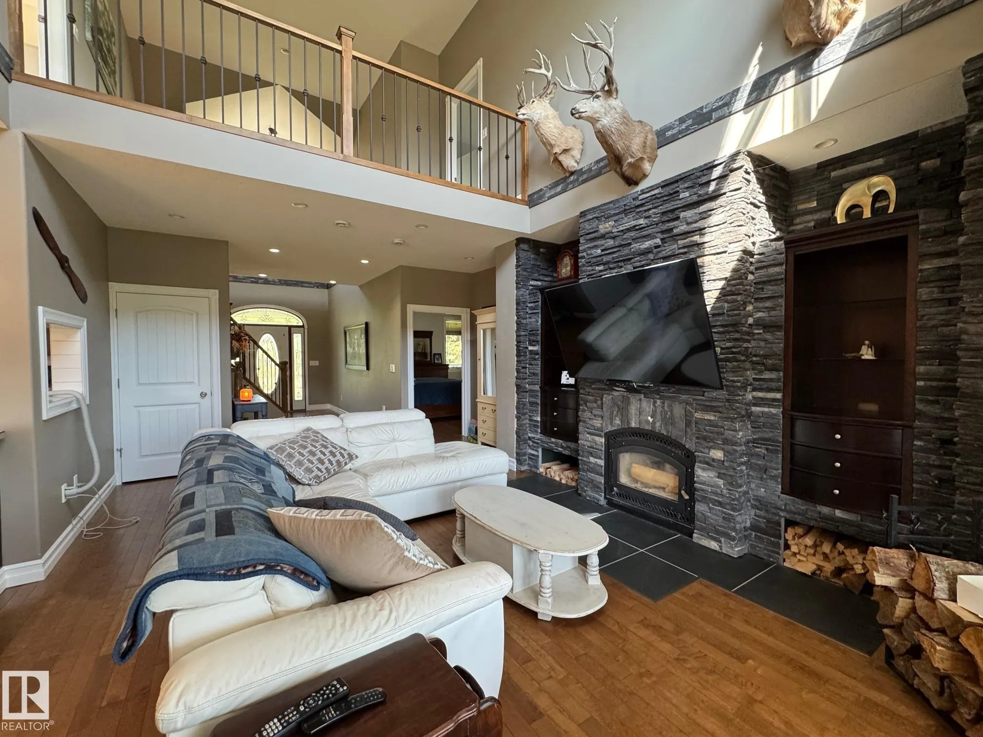 100 Aspen Drive