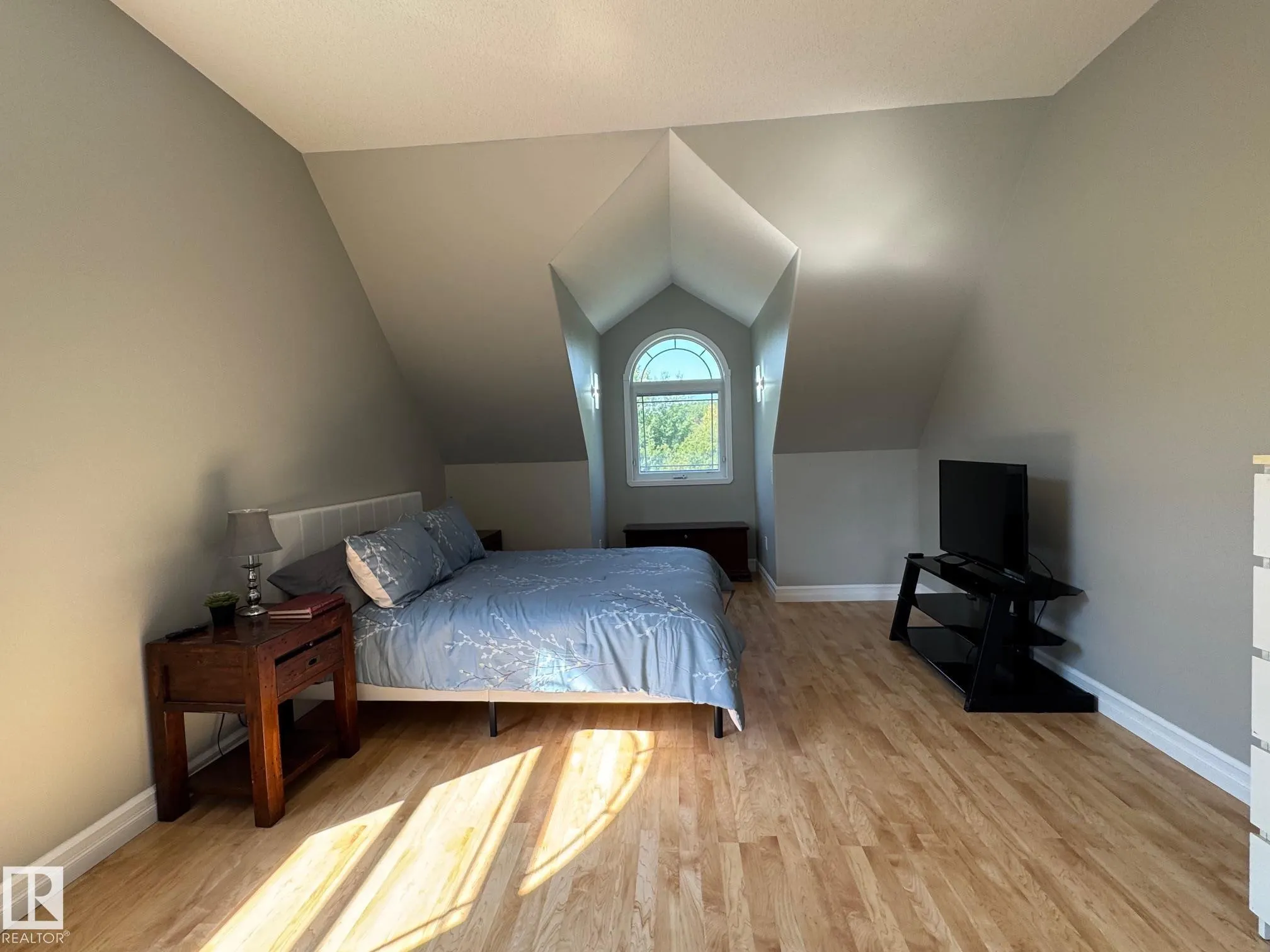 100 Aspen Drive