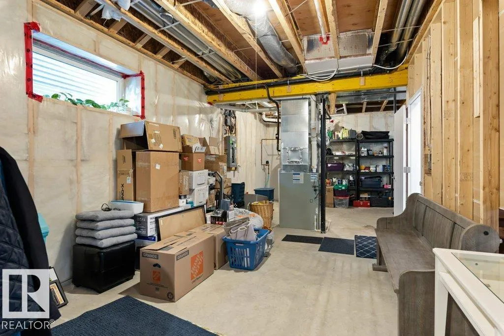 1715 TANAGER Close