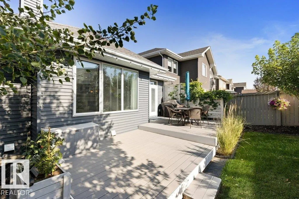 1715 TANAGER Close