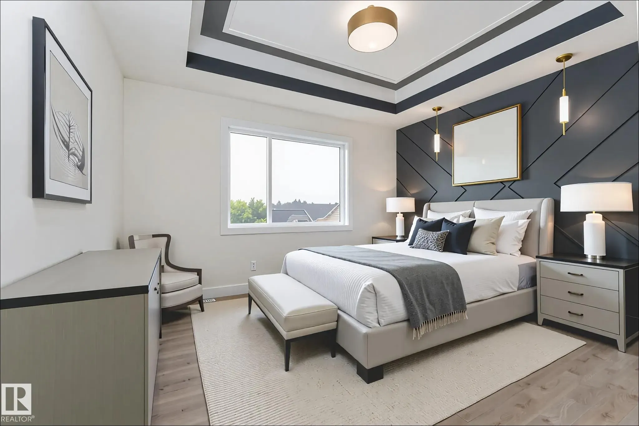 39 MAPLE Crescent