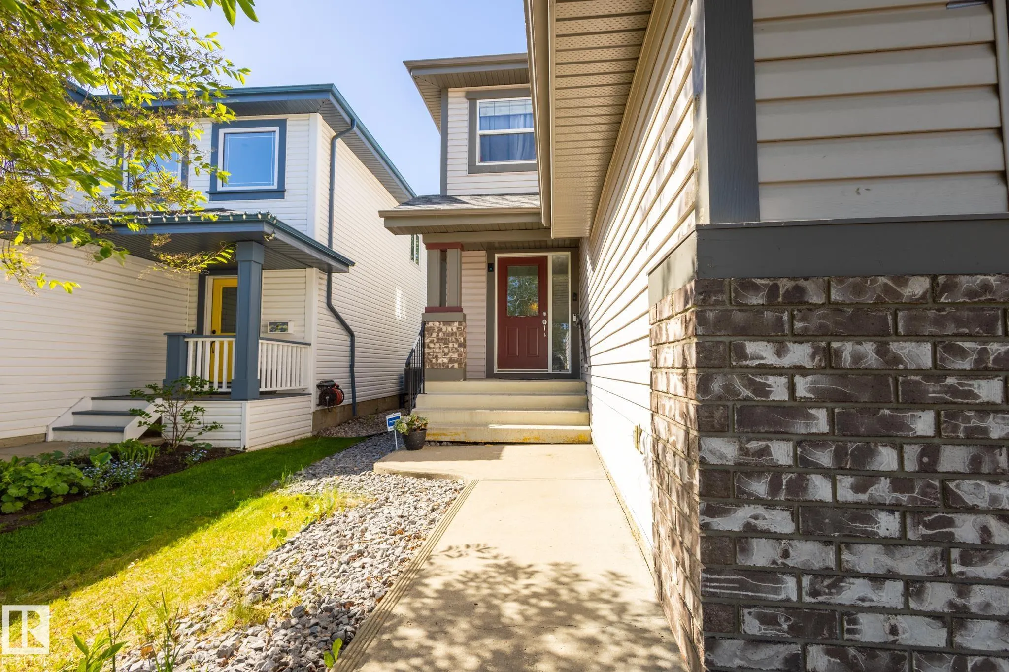 341 CALDERON Crescent