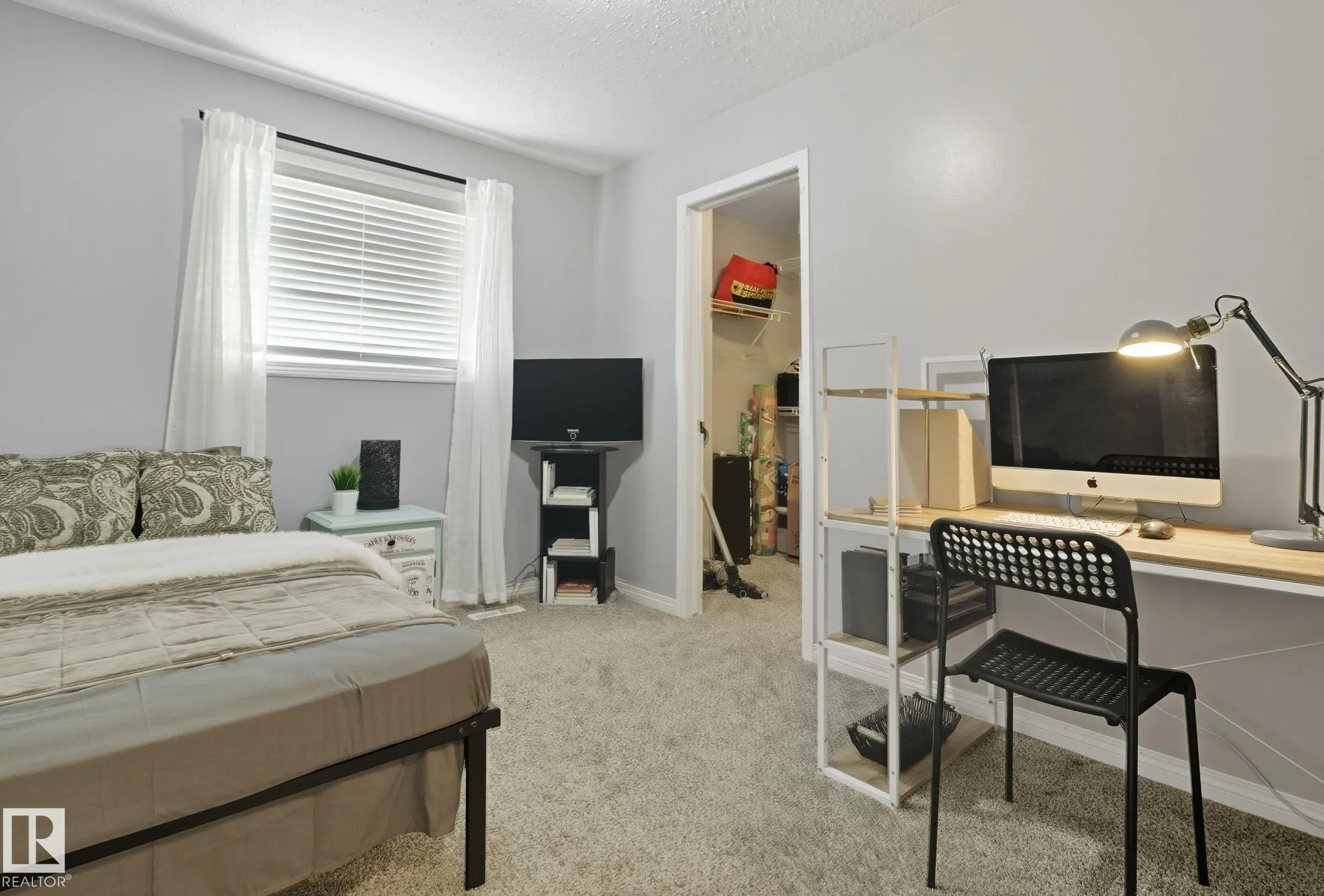 12 WESTERRA Court