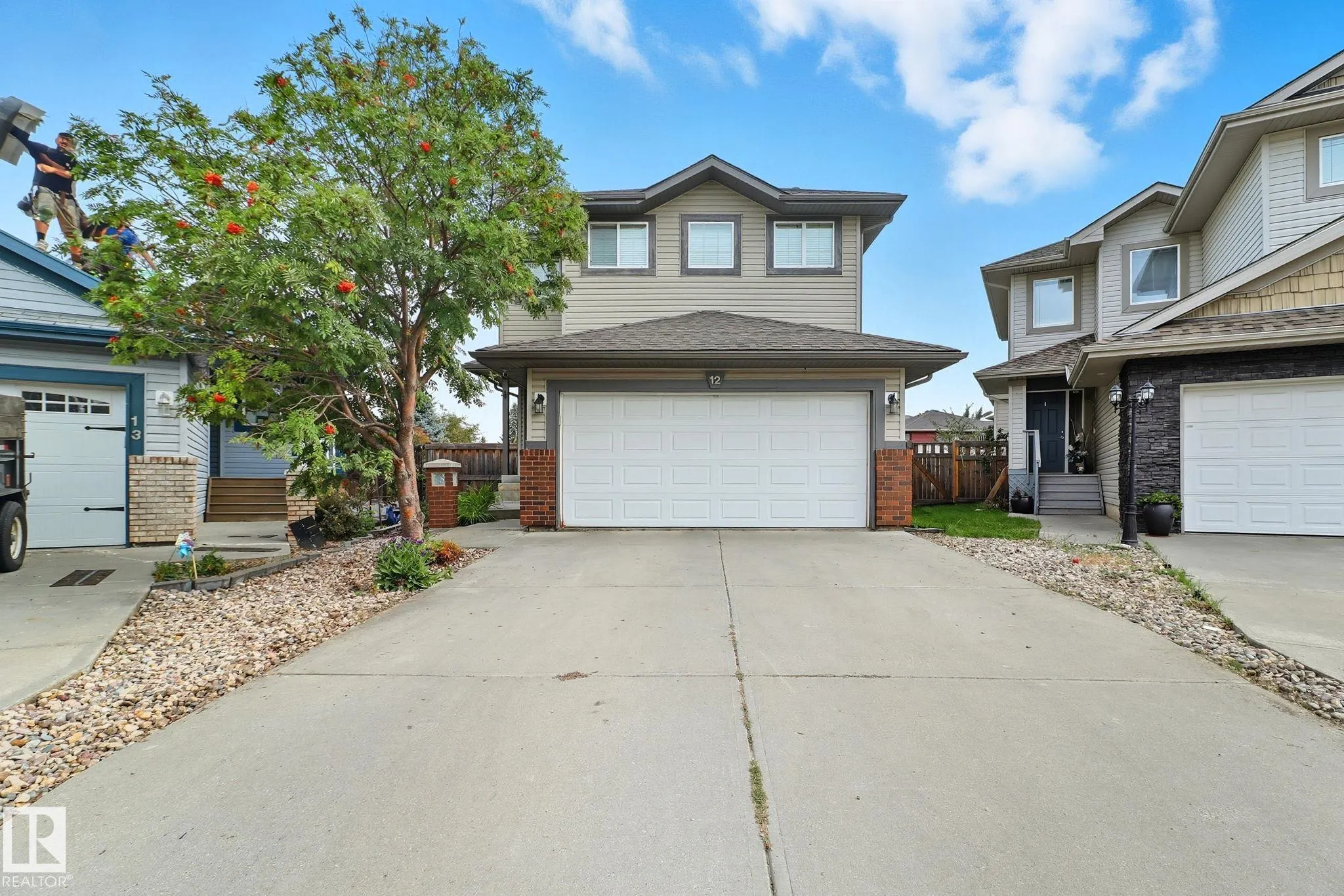 12 WESTERRA Court