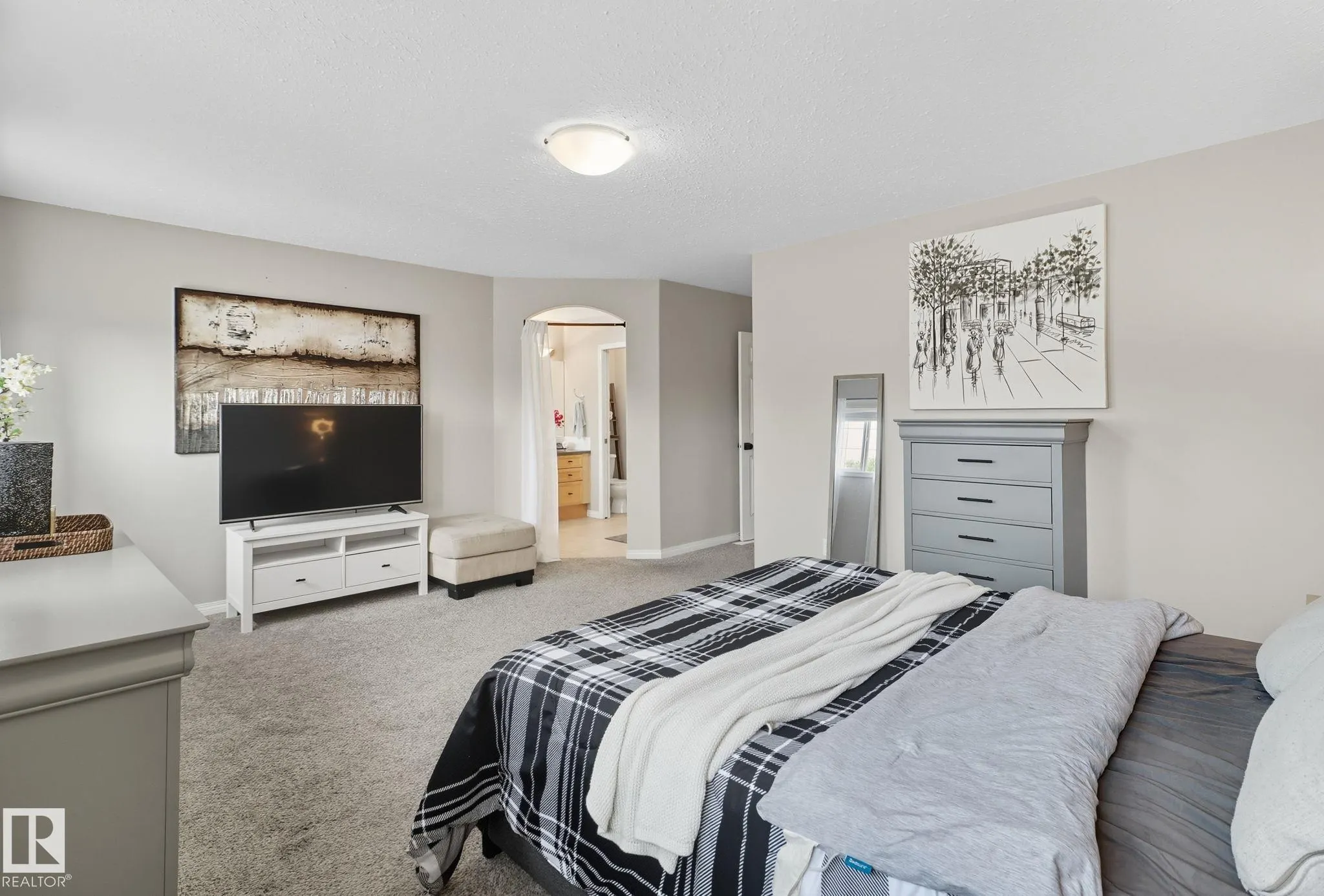 12 WESTERRA Court