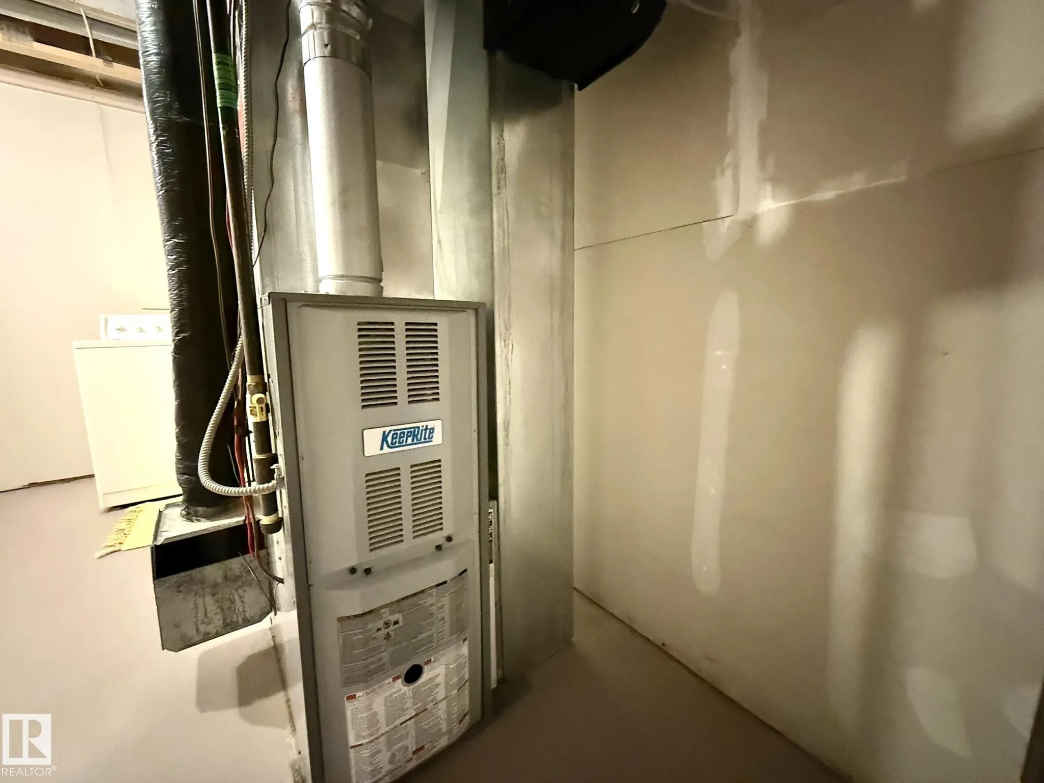 3075 TRELLE Crescent