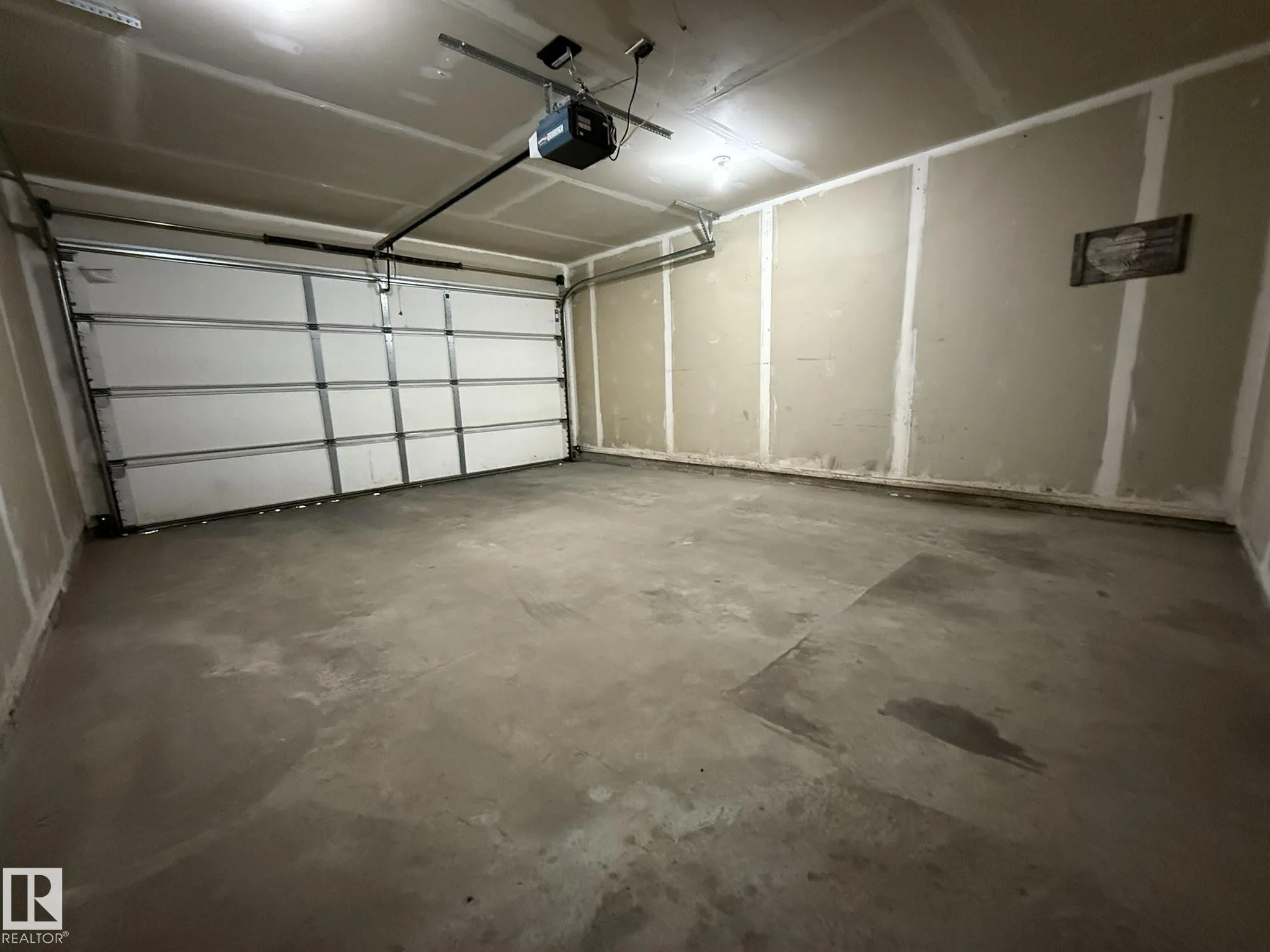 3075 TRELLE Crescent