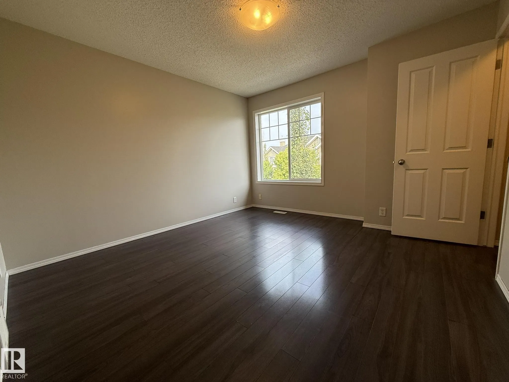3075 TRELLE Crescent
