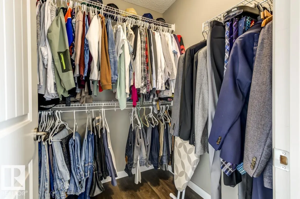 2013 CHRISTOPHER Close