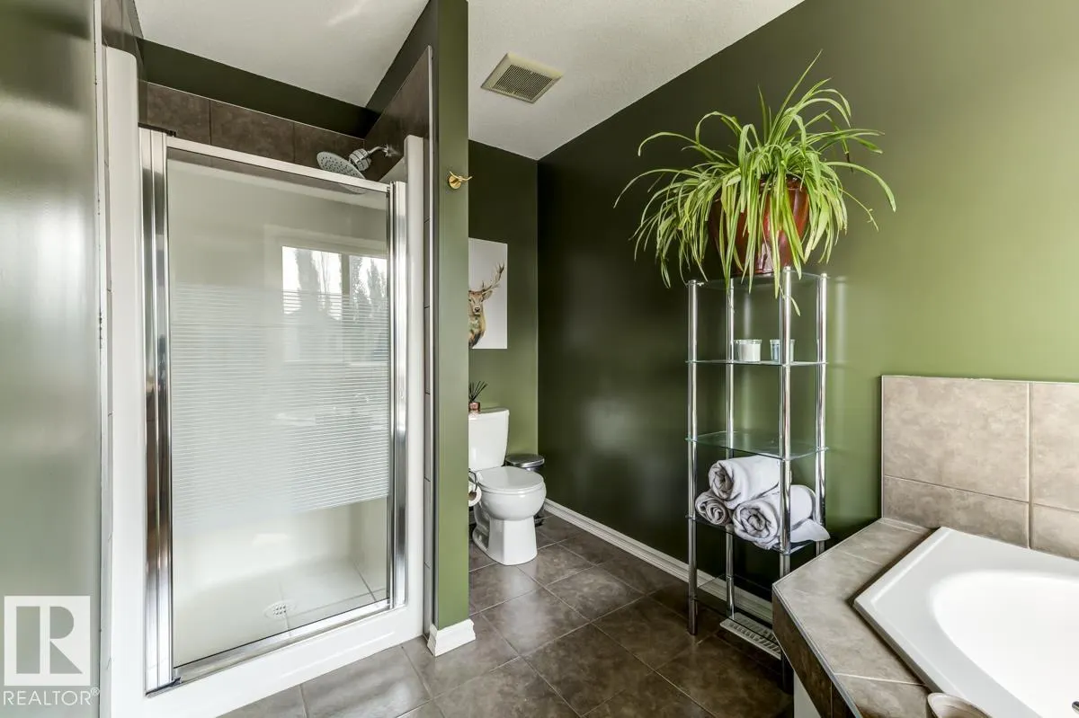 2013 CHRISTOPHER Close