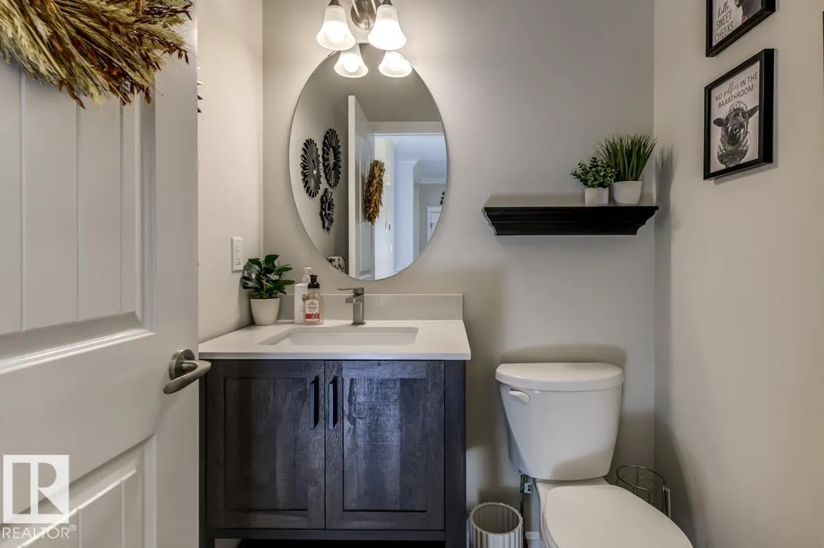 2013 CHRISTOPHER Close