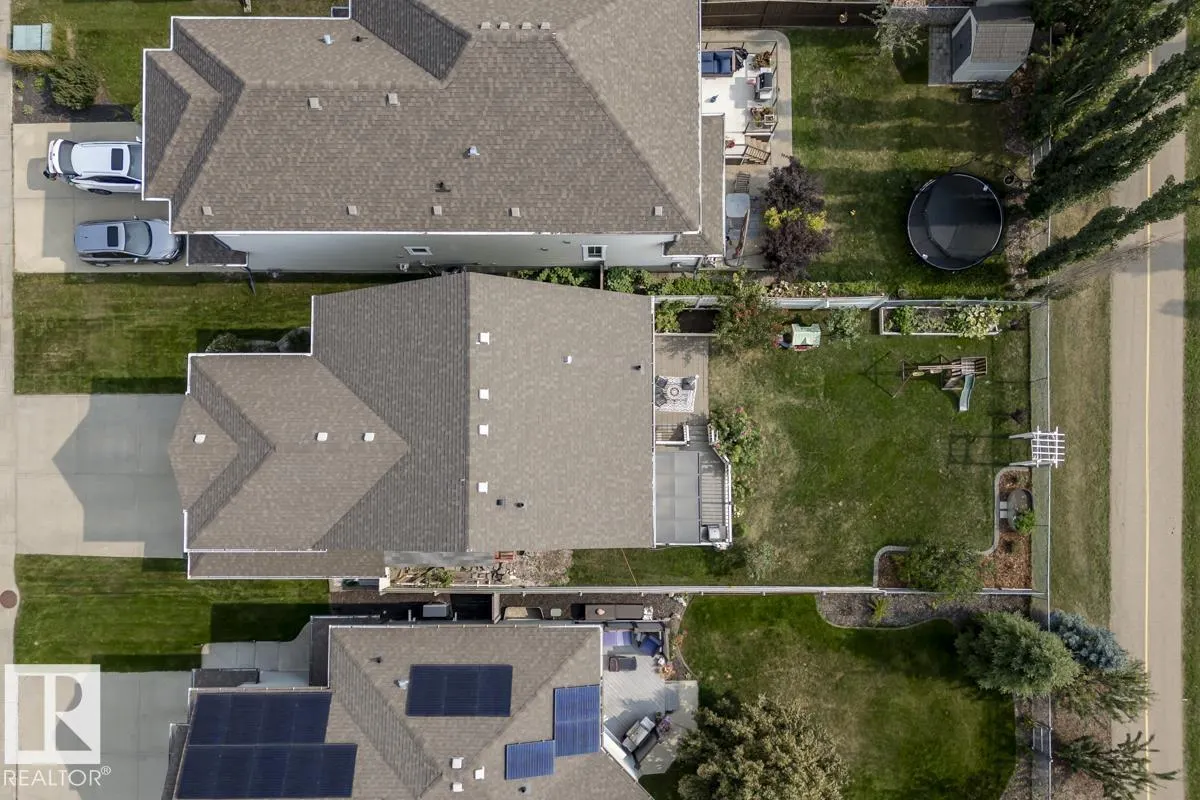 2013 CHRISTOPHER Close