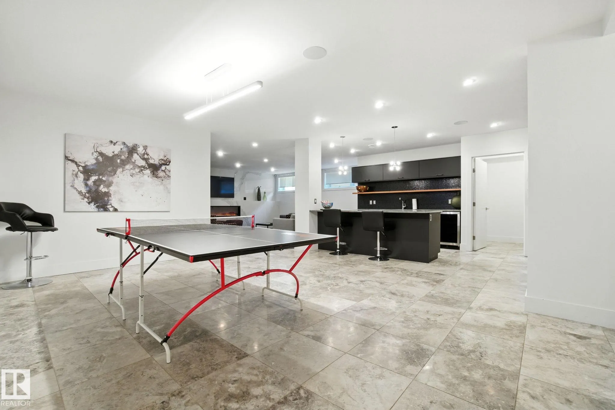 11823 SASKATCHEWAN Drive