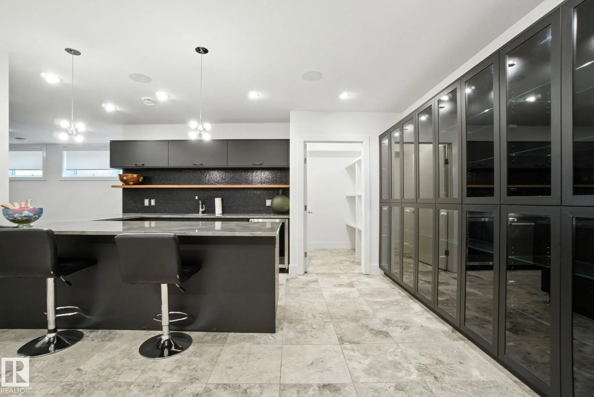 11823 SASKATCHEWAN Drive