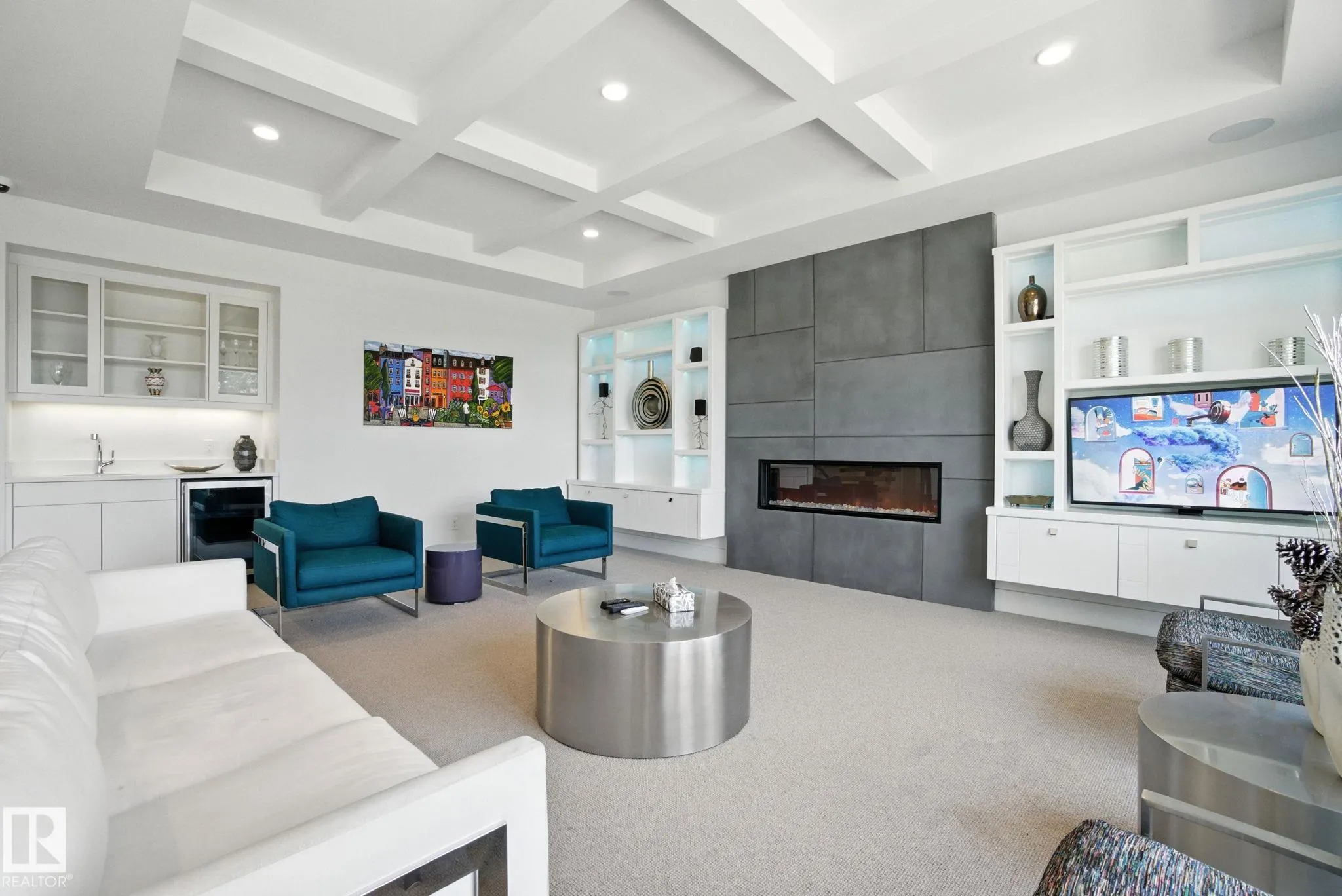 11823 SASKATCHEWAN Drive