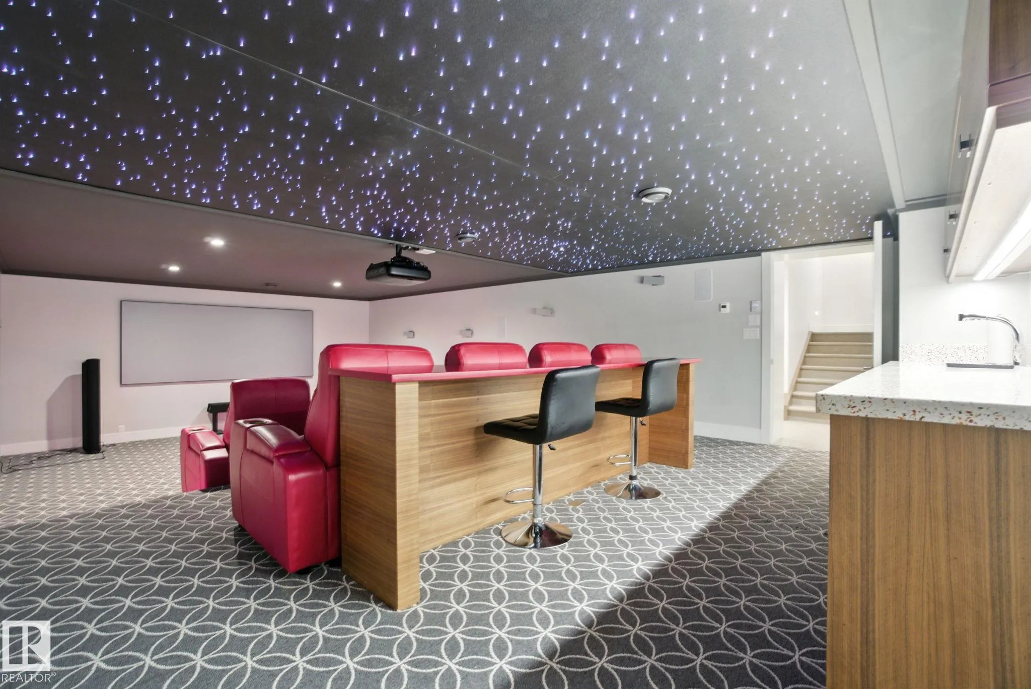 11823 SASKATCHEWAN Drive