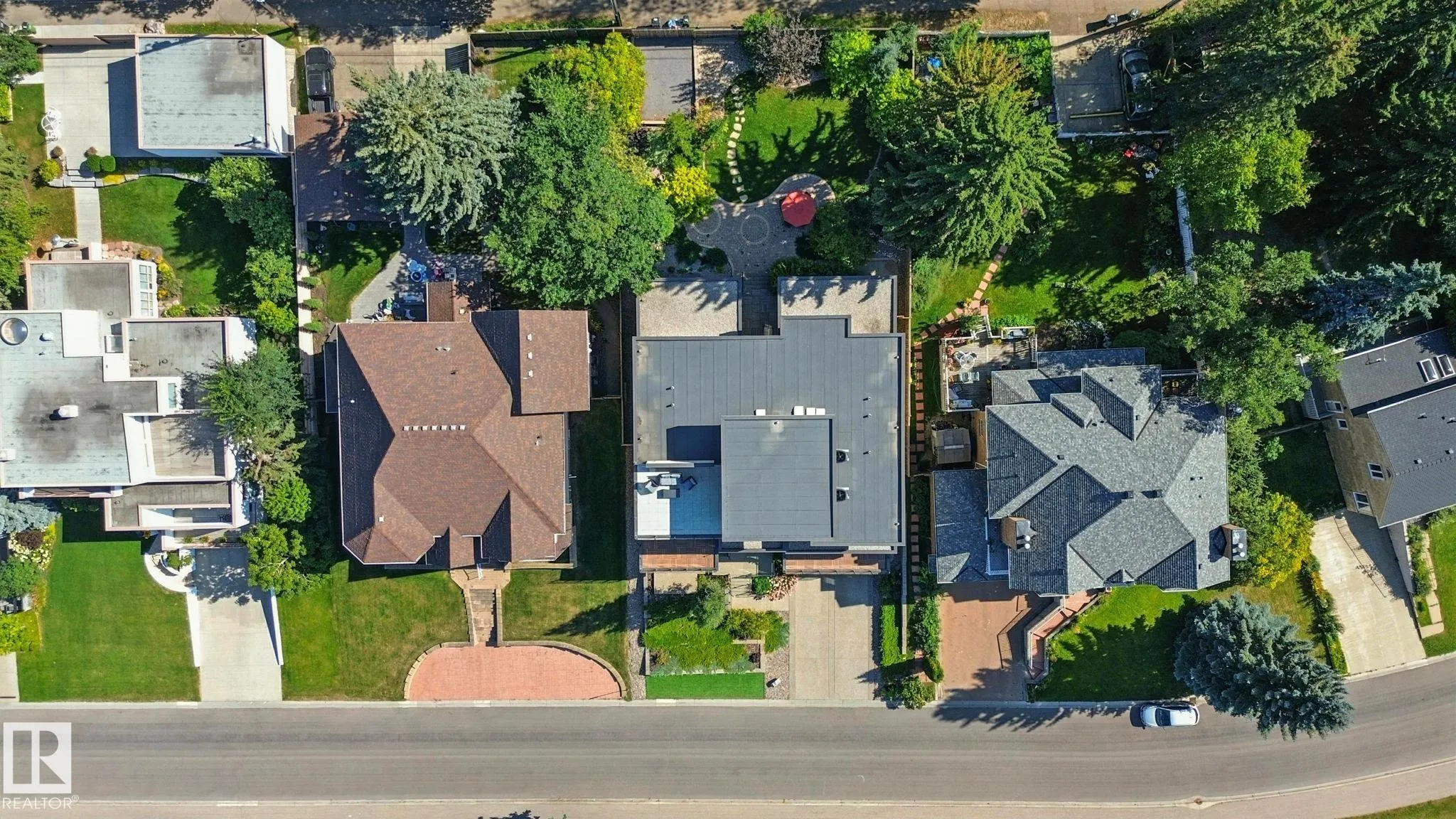 11823 SASKATCHEWAN Drive