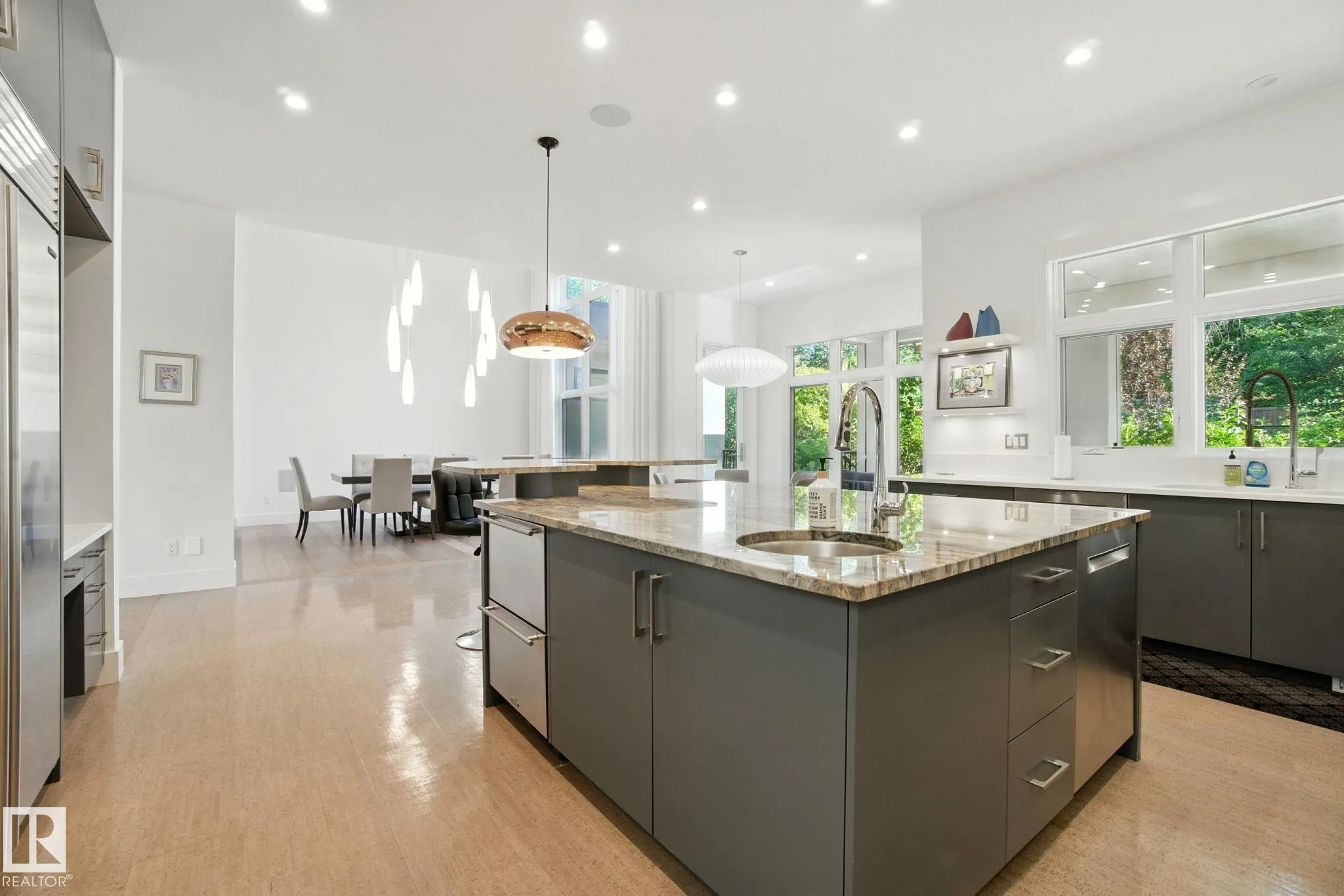 11823 SASKATCHEWAN Drive