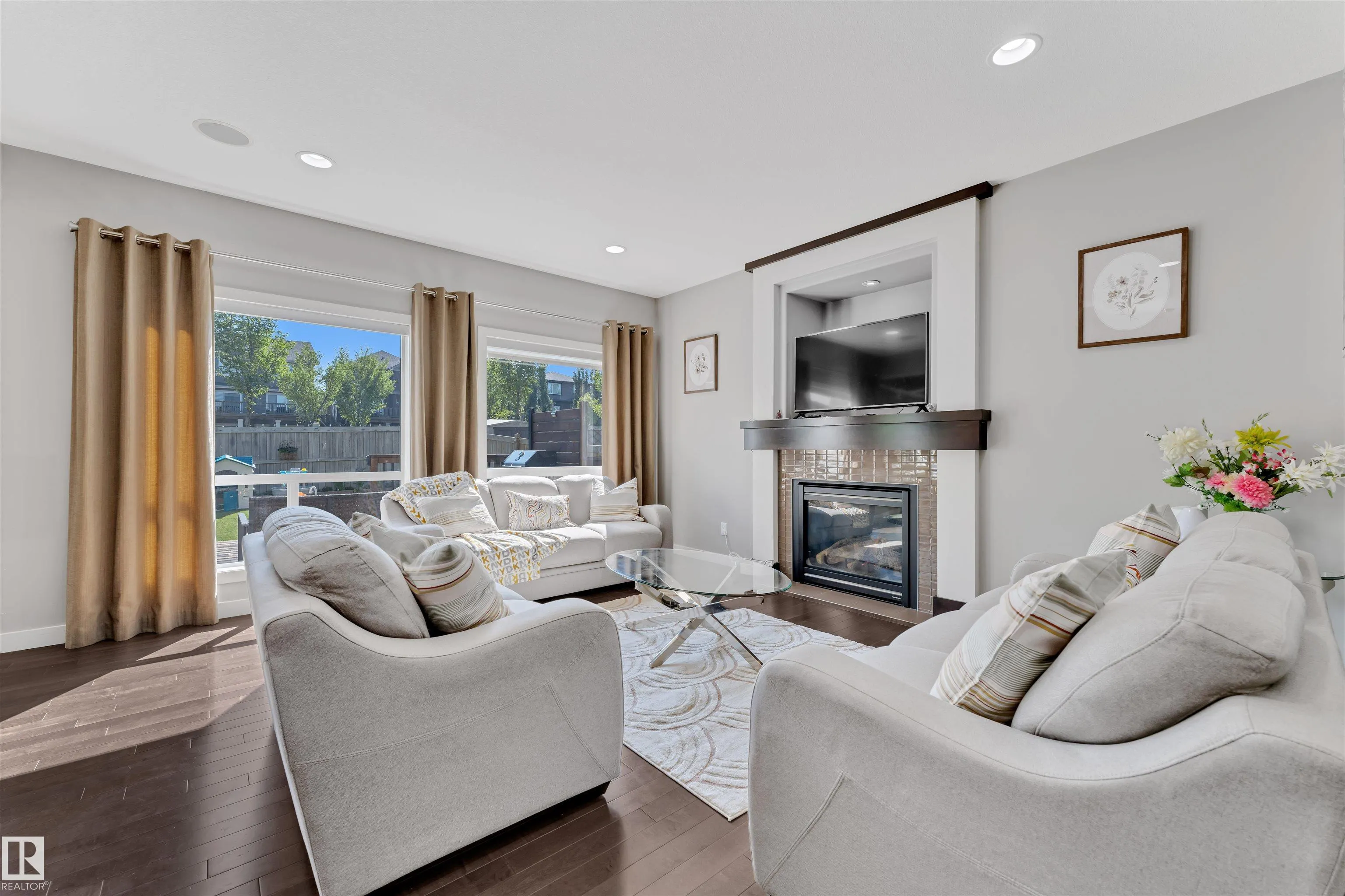1907 67 Street