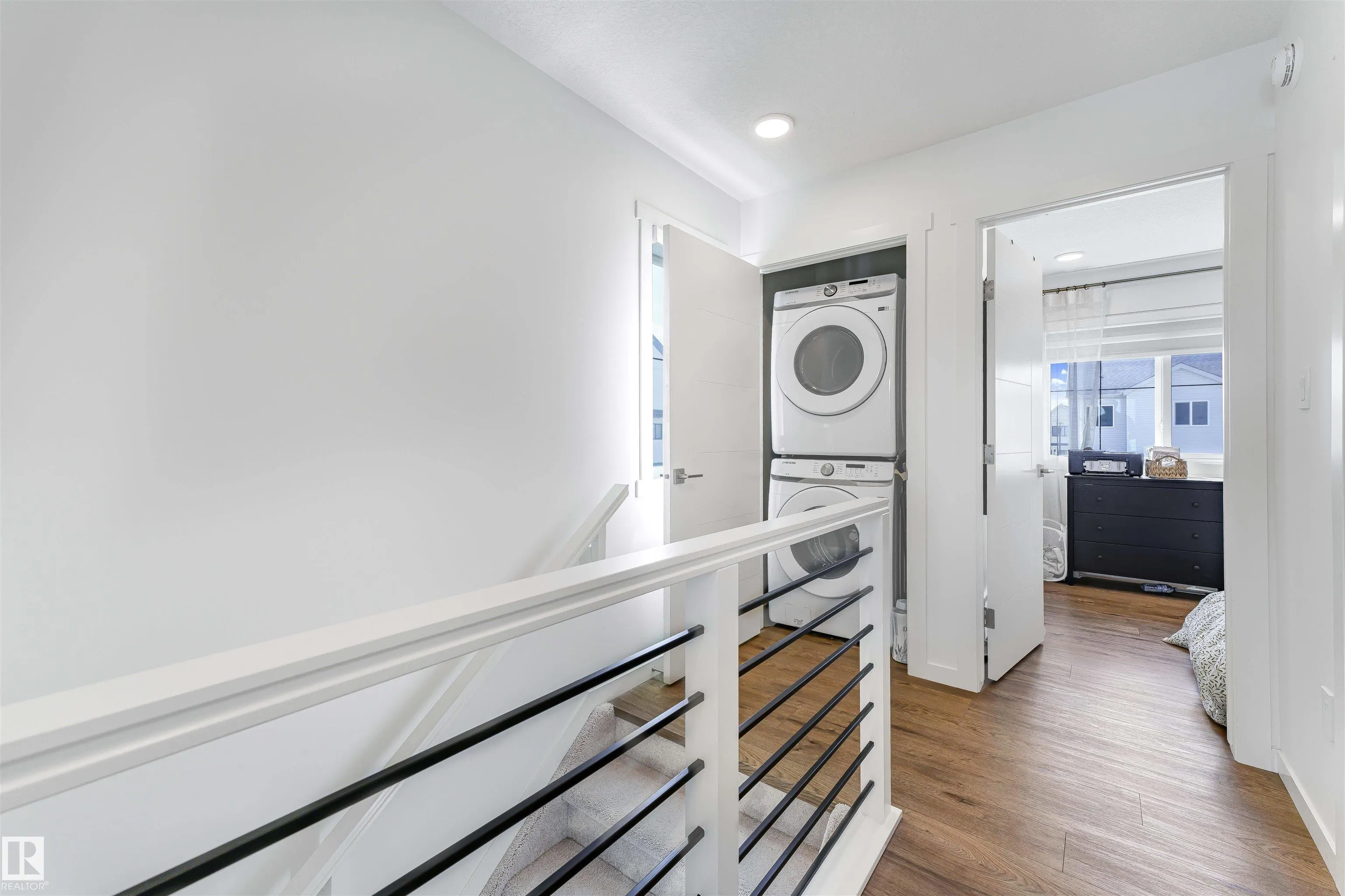 2720 192 ST NW