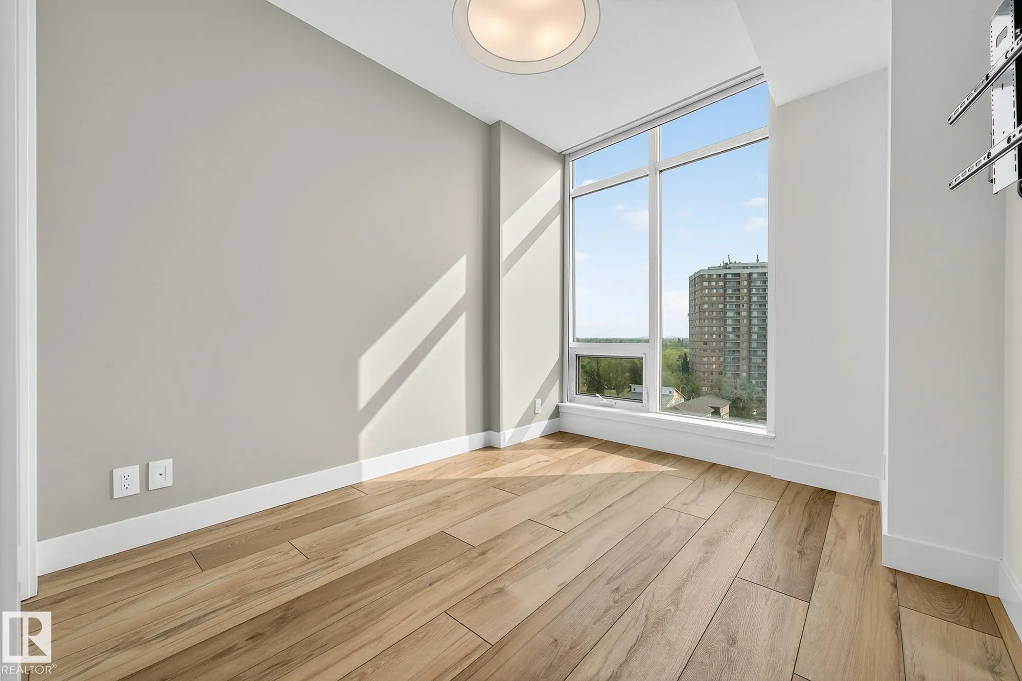 14105 West Block Drive