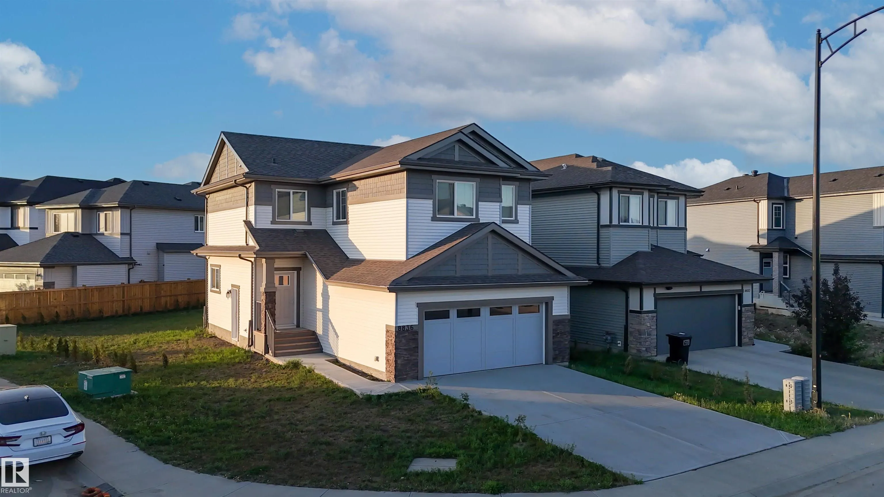 8836 183 Ave