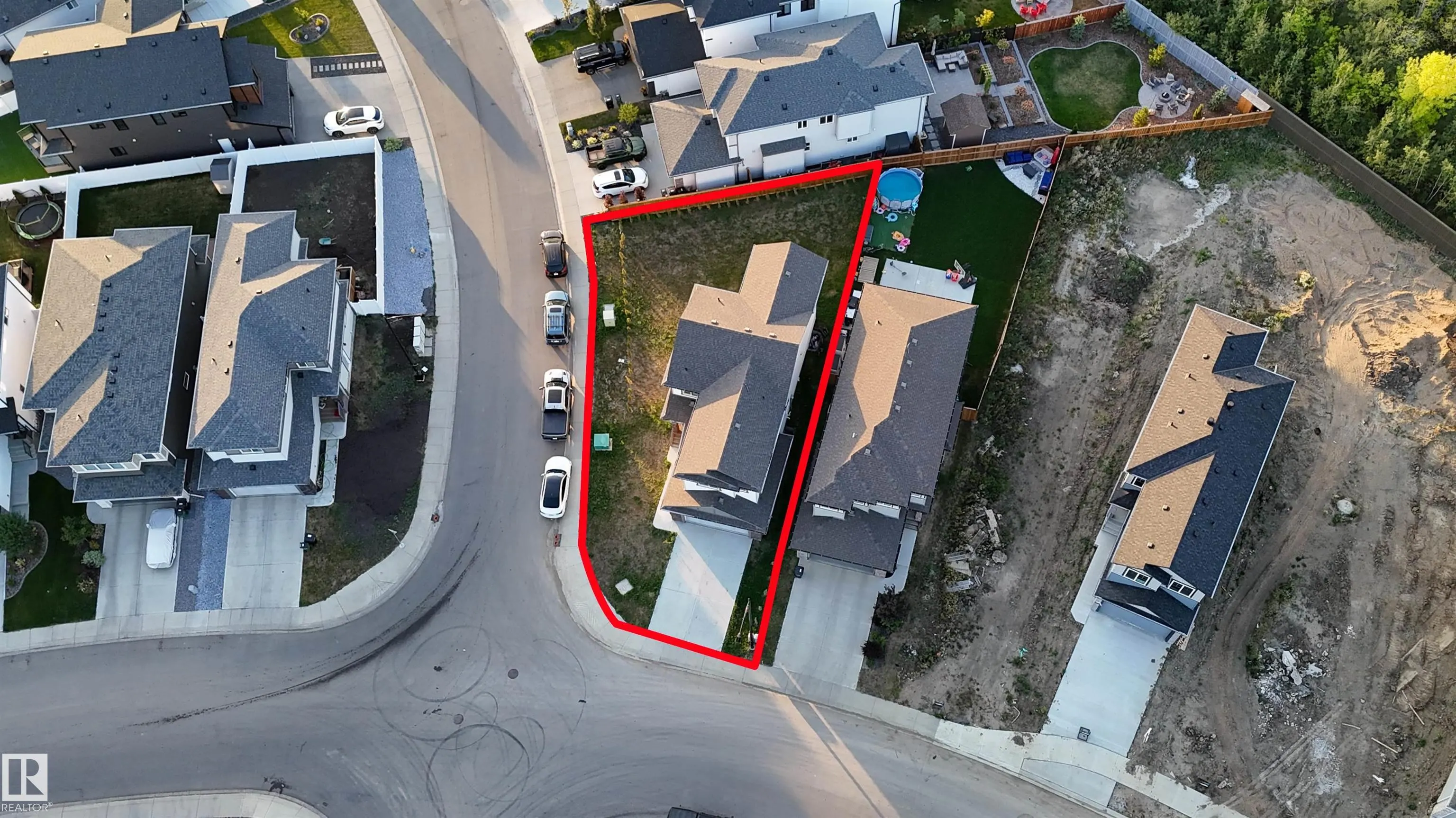 8836 183 Ave