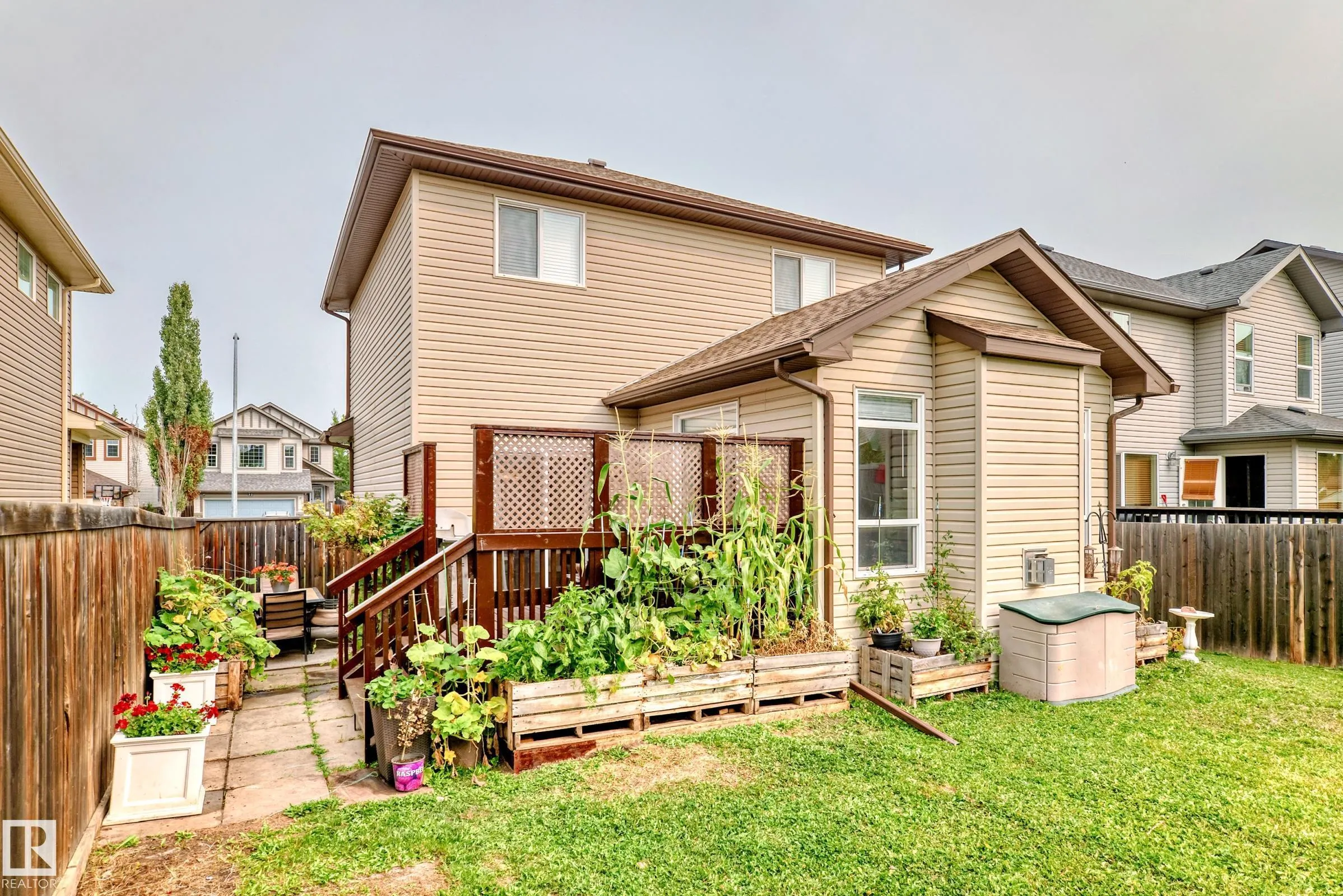 29 HERON Crescent