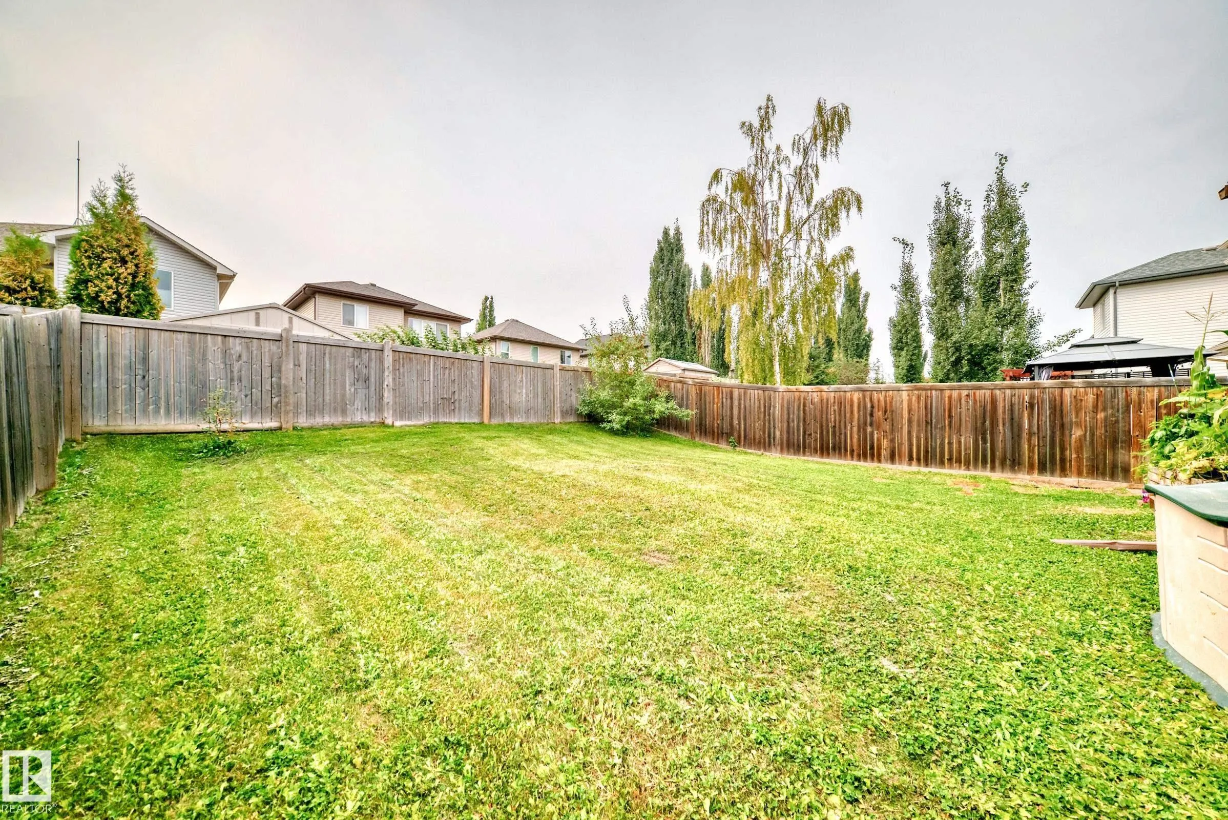 29 HERON Crescent