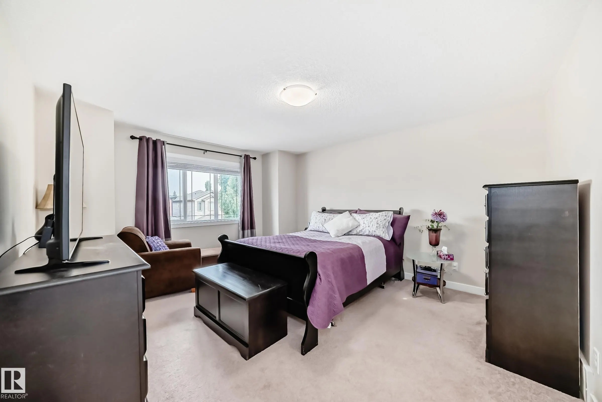 29 HERON Crescent