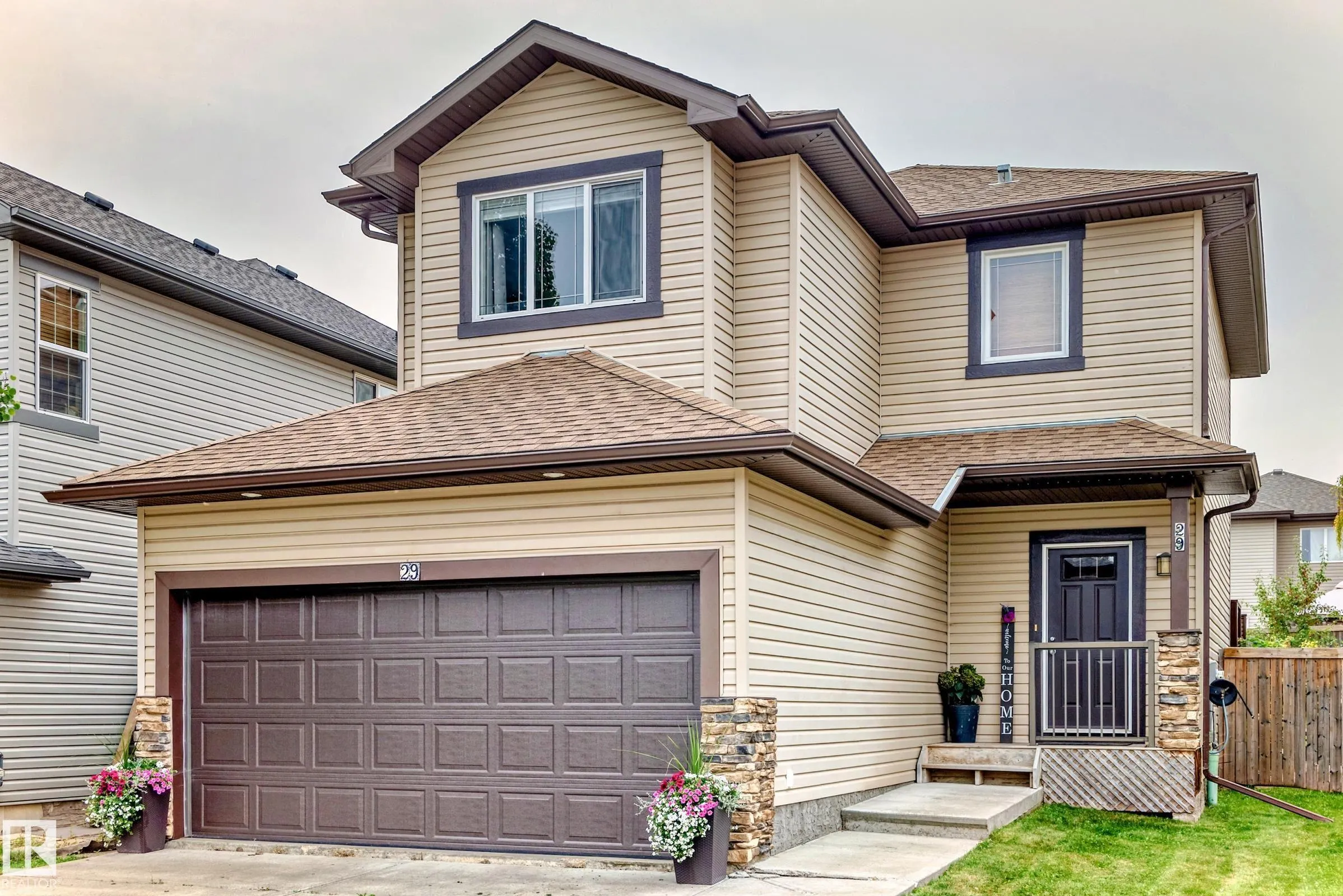 29 HERON Crescent