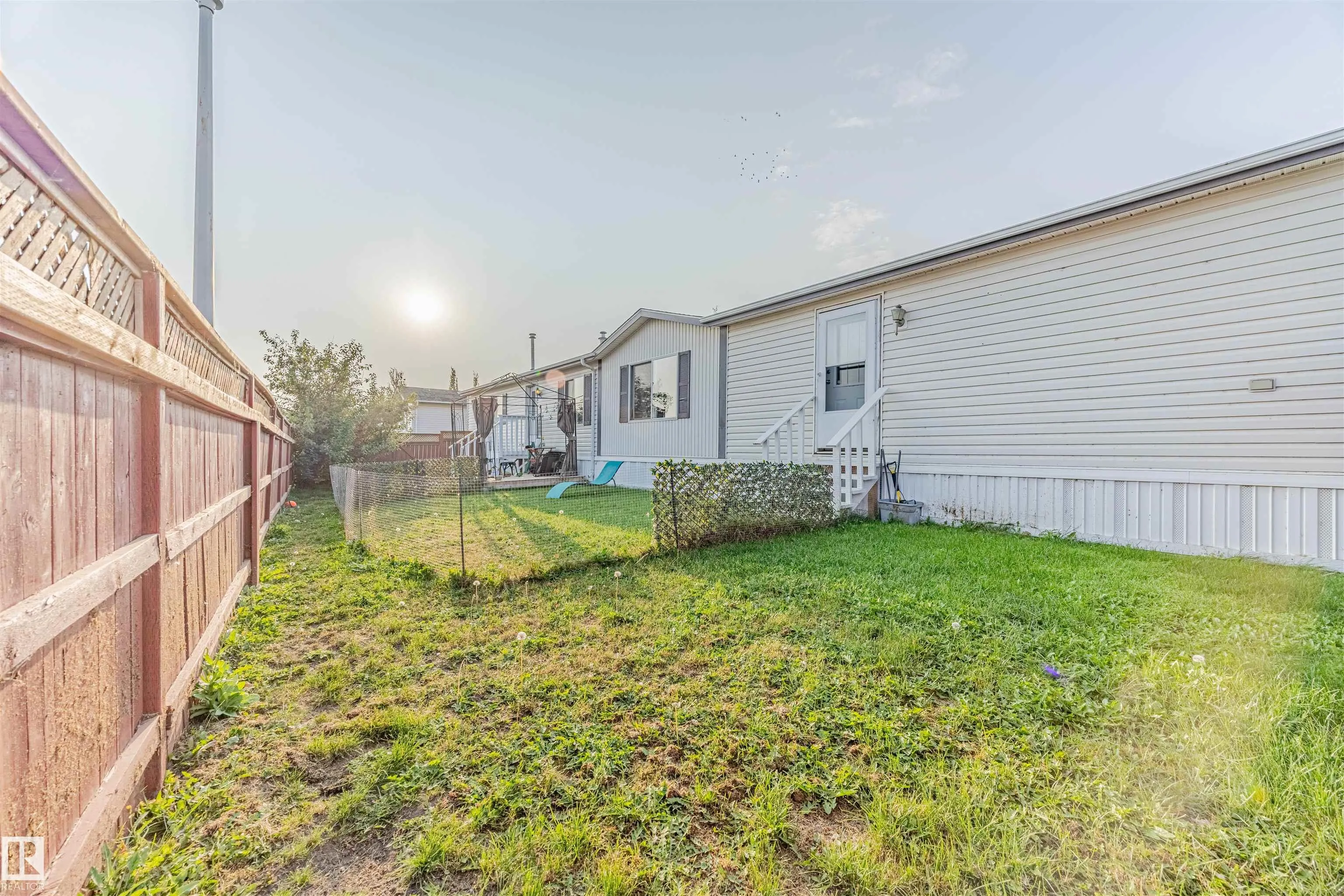 3338 Lakeview Road