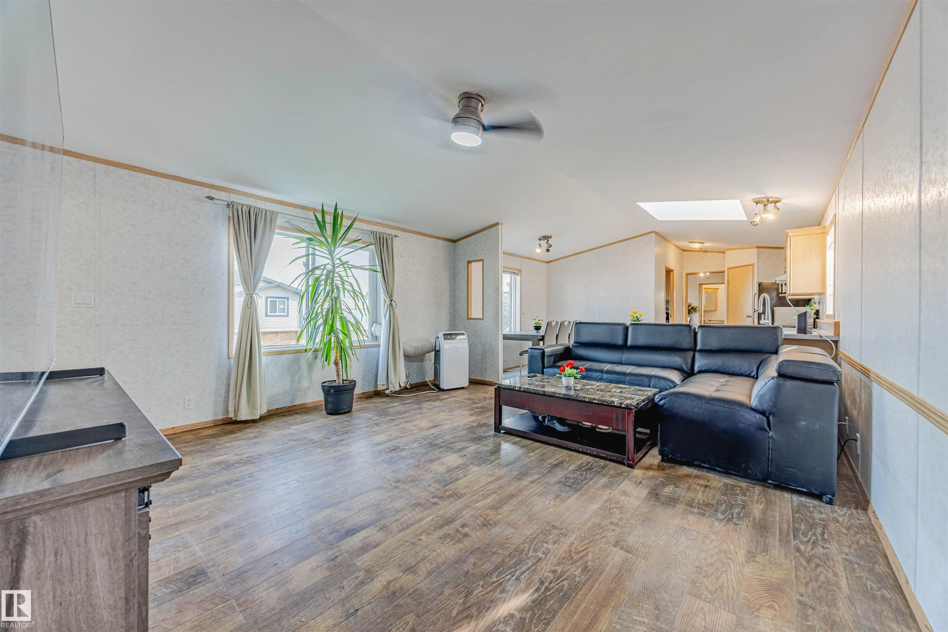 3338 Lakeview Road